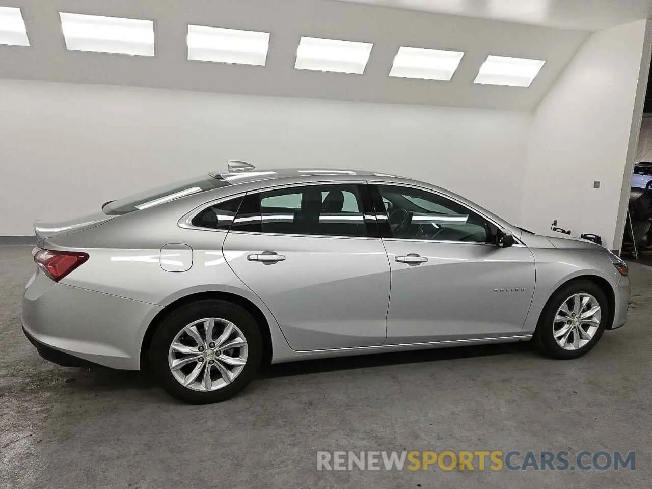 3 fotografías del automóvil dañado 1G1ZD5ST1NF163964 CHEVROLET MALIBU 2022
