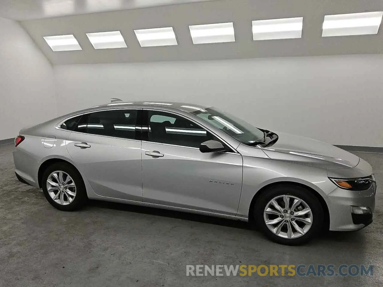 4 fotografías del automóvil dañado 1G1ZD5ST1NF163964 CHEVROLET MALIBU 2022
