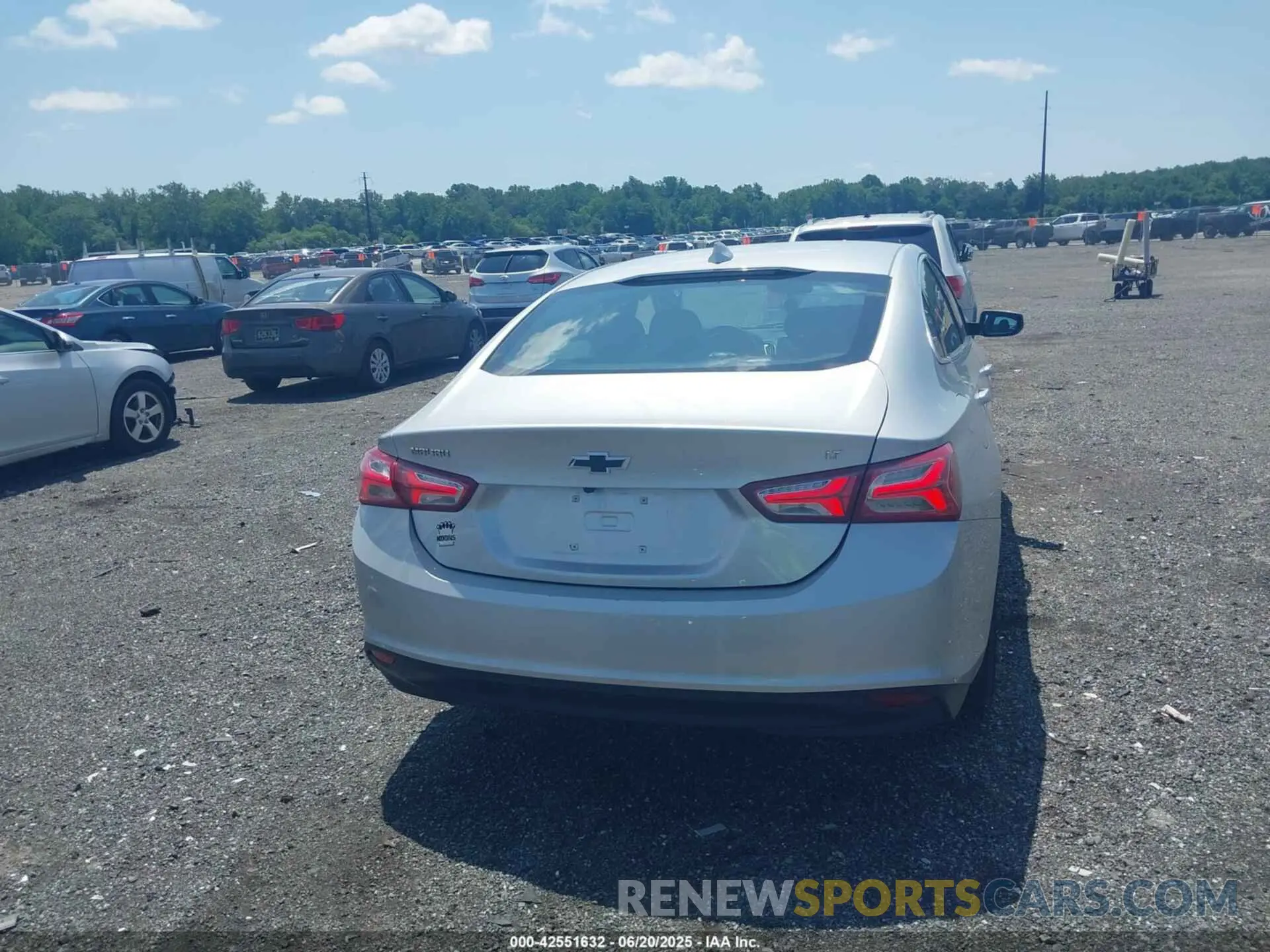 16 fotografías del automóvil dañado 1G1ZD5ST1NF178044 CHEVROLET MALIBU 2022
