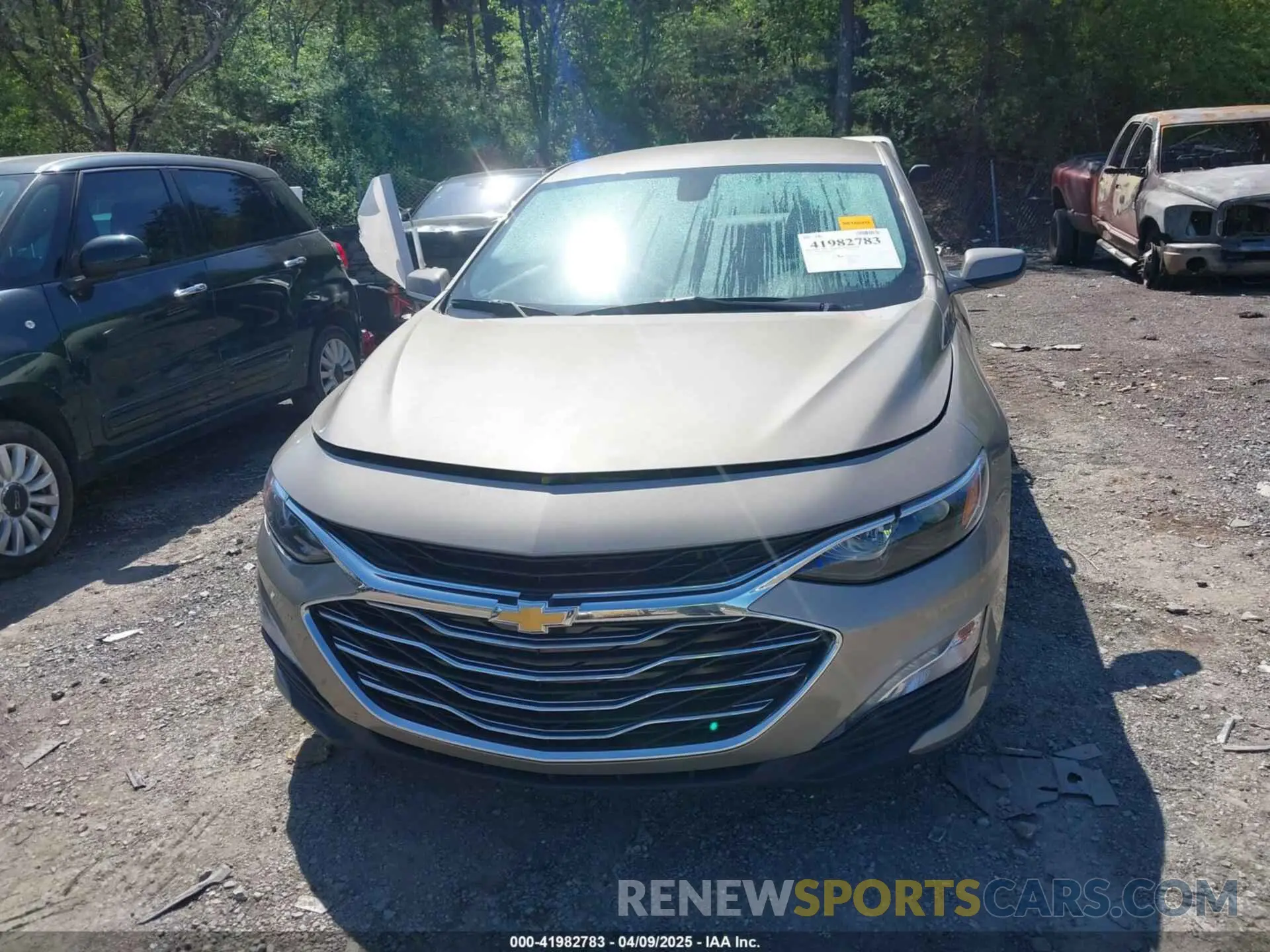 12 fotografías del automóvil dañado 1G1ZD5ST2NF119875 CHEVROLET MALIBU 2022