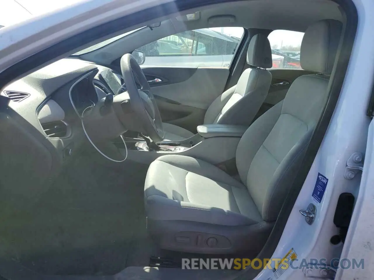 7 fotografías del automóvil dañado 1G1ZD5ST2NF125496 CHEVROLET MALIBU 2022