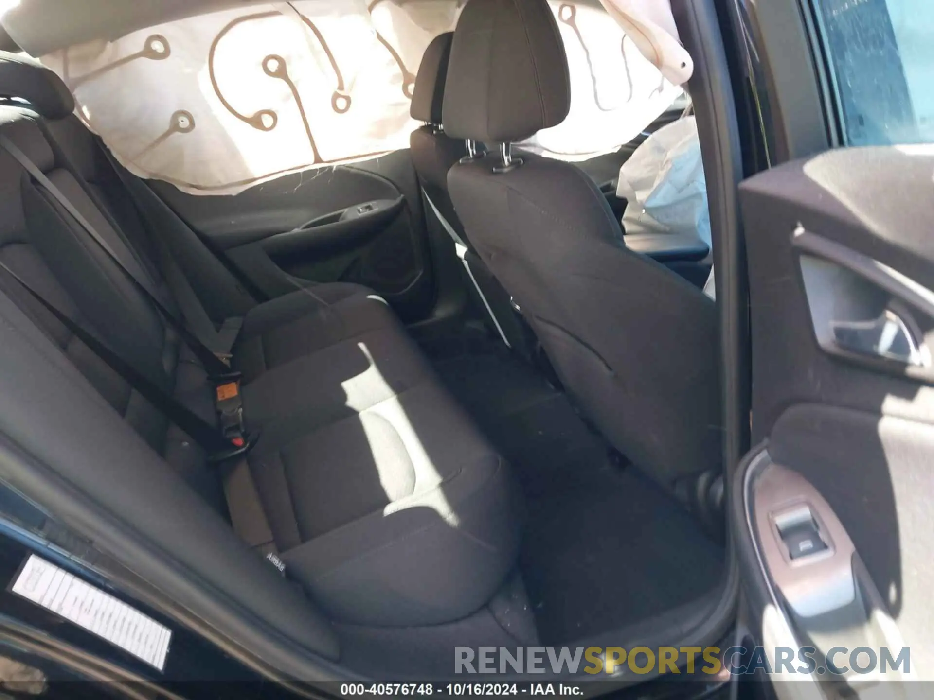 8 fotografías del automóvil dañado 1G1ZD5ST2NF133386 CHEVROLET MALIBU 2022