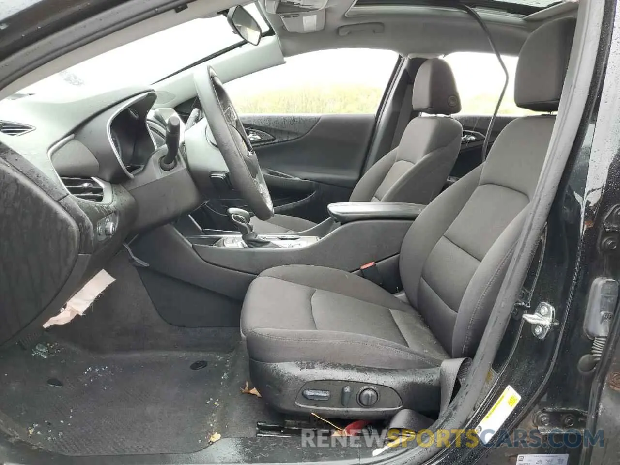 7 fotografías del automóvil dañado 1G1ZD5ST2NF163827 CHEVROLET MALIBU 2022
