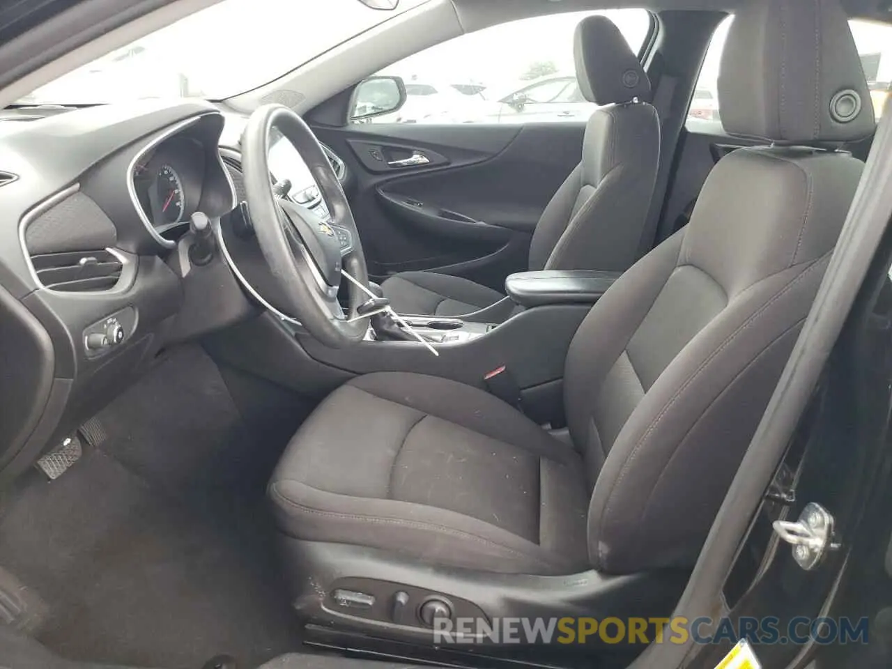 7 fotografías del automóvil dañado 1G1ZD5ST2NF184824 CHEVROLET MALIBU 2022
