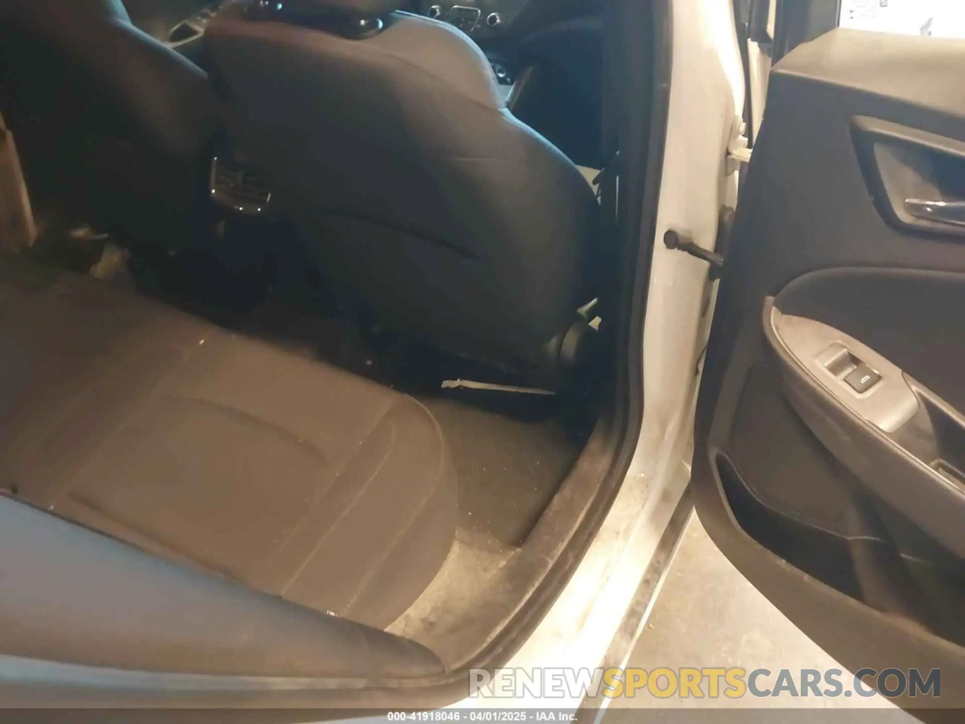 8 fotografías del automóvil dañado 1G1ZD5ST2NF206112 CHEVROLET MALIBU 2022