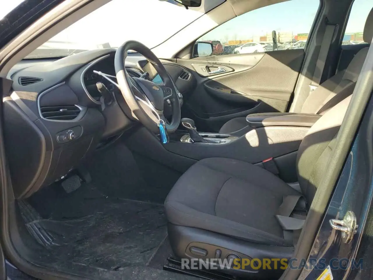 7 fotografías del automóvil dañado 1G1ZD5ST3NF123823 CHEVROLET MALIBU 2022