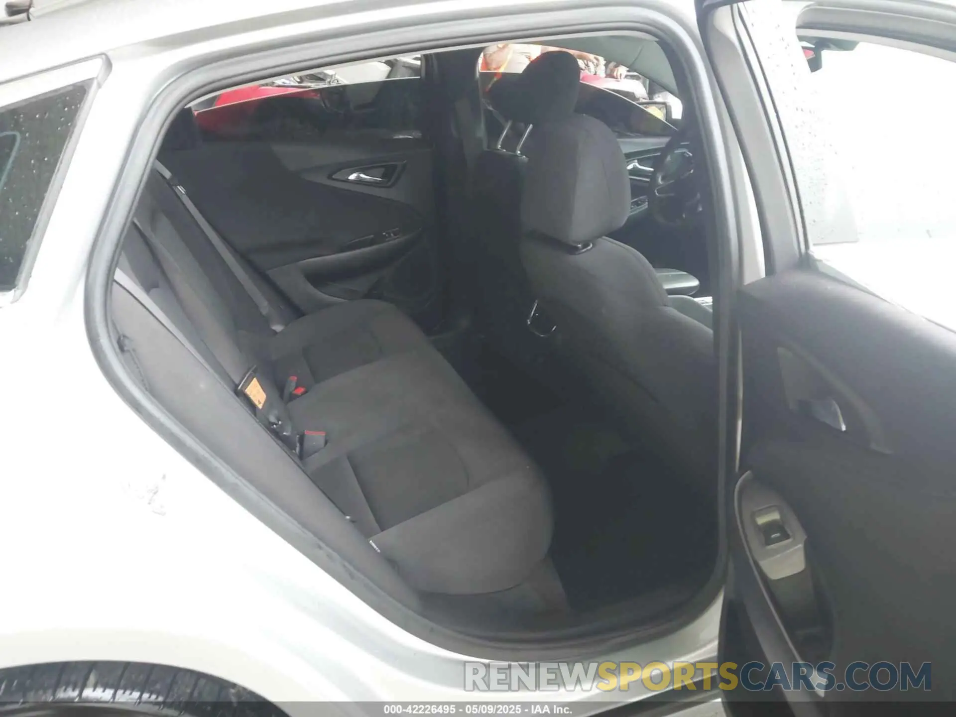 8 fotografías del automóvil dañado 1G1ZD5ST3NF126835 CHEVROLET MALIBU 2022