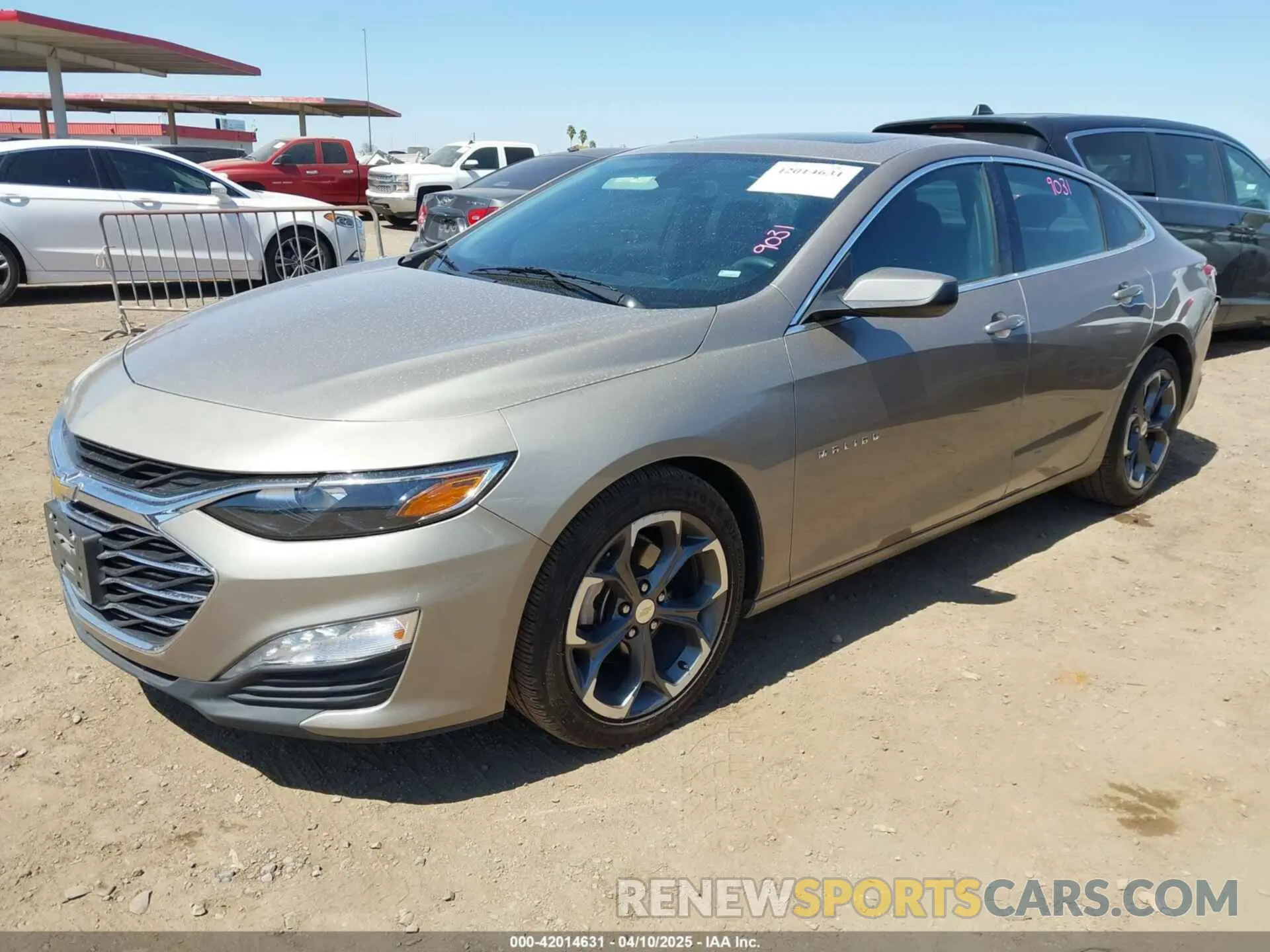 2 fotografías del automóvil dañado 1G1ZD5ST3NF132022 CHEVROLET MALIBU 2022