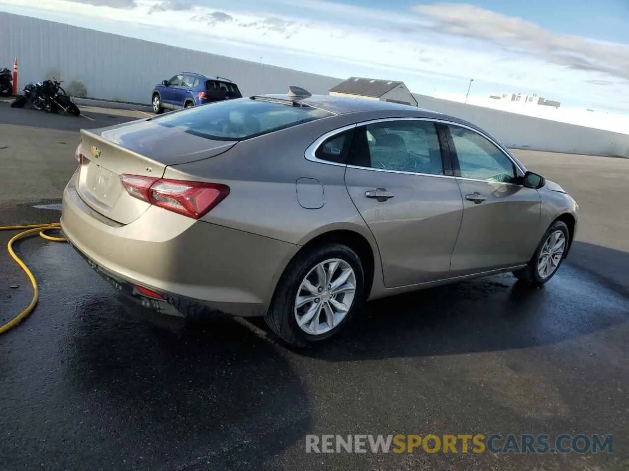 3 fotografías del automóvil dañado 1G1ZD5ST3NF141545 CHEVROLET MALIBU 2022