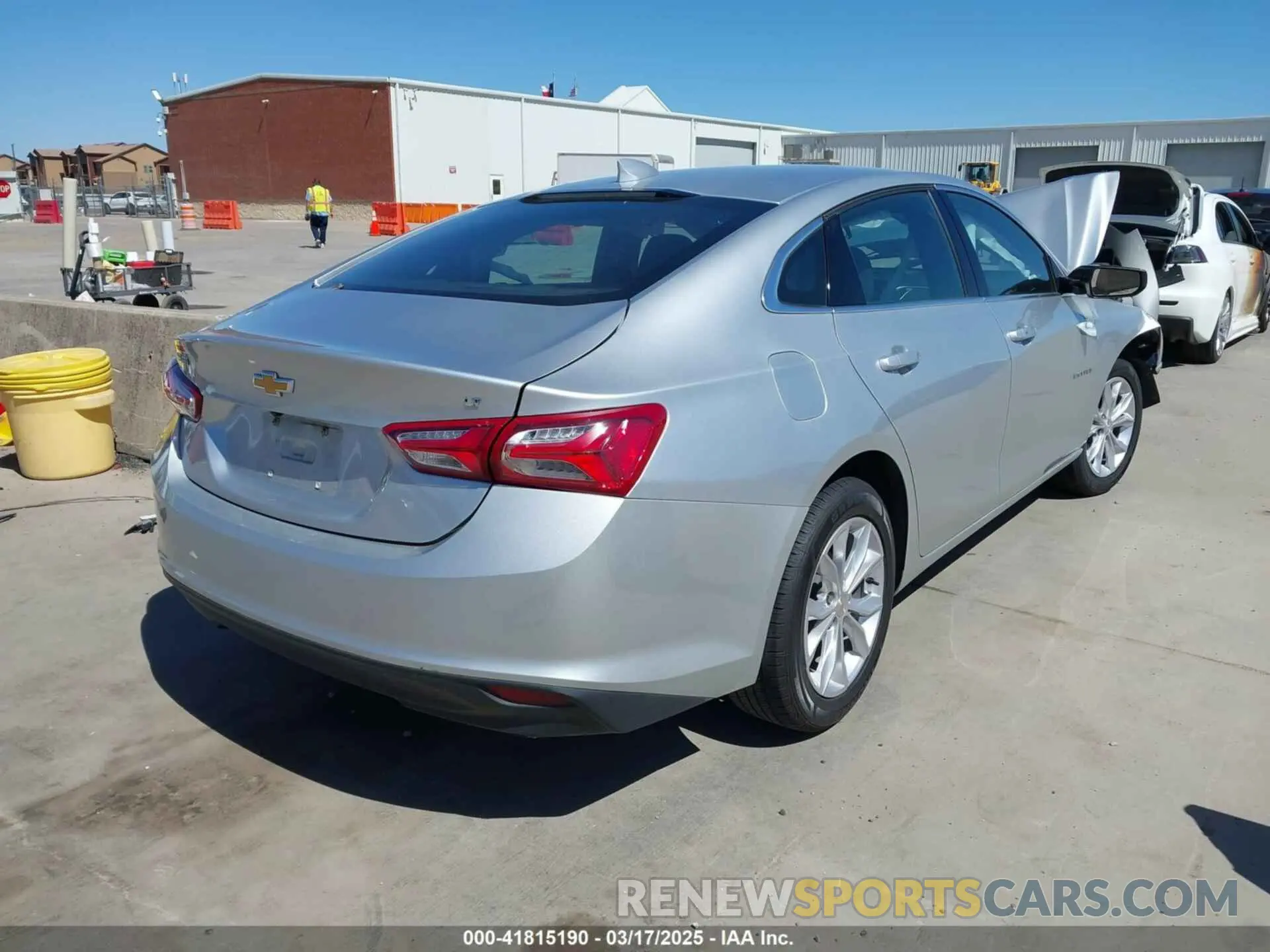 4 fotografías del automóvil dañado 1G1ZD5ST3NF152657 CHEVROLET MALIBU 2022