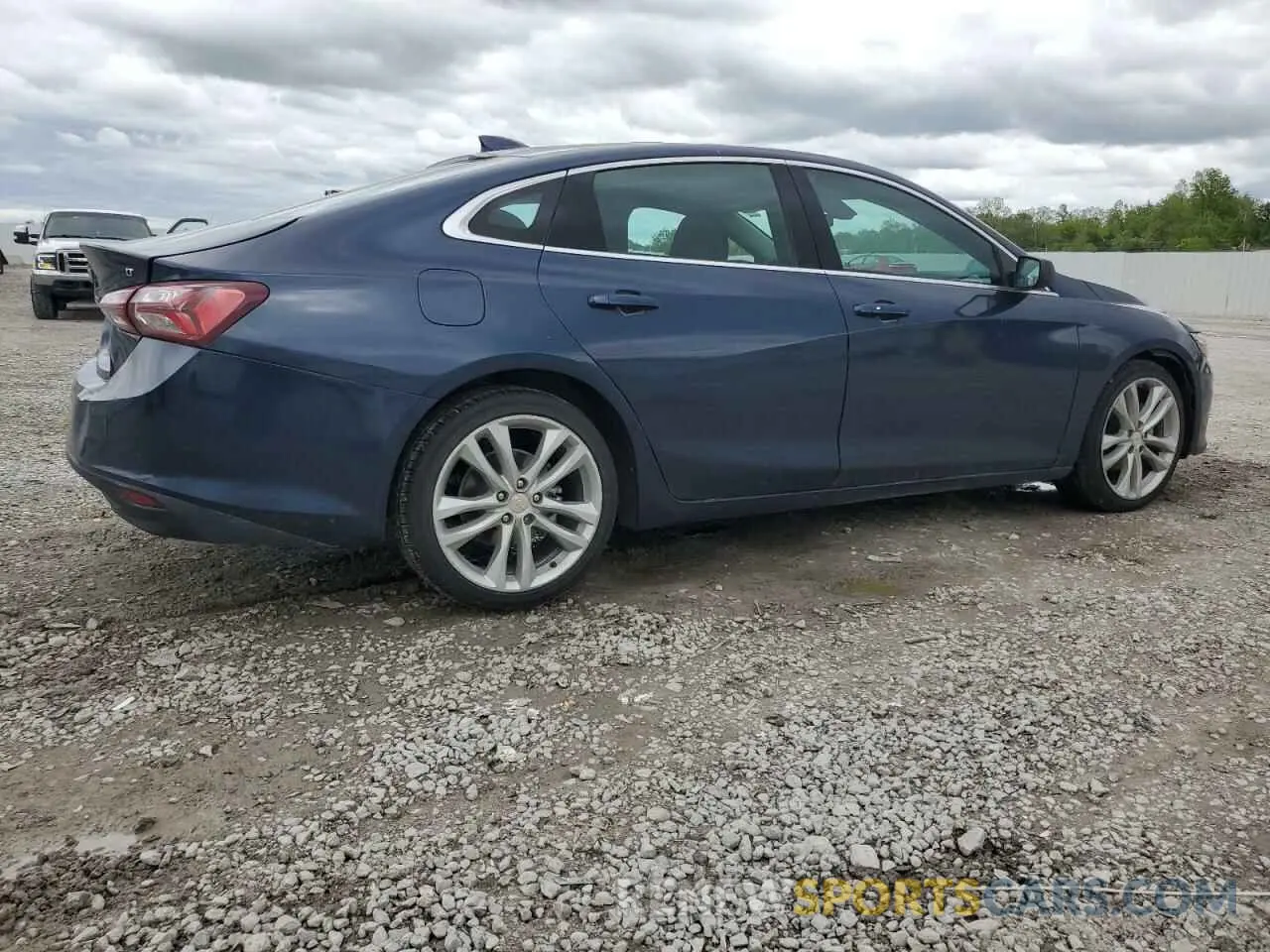 3 fotografías del automóvil dañado 1G1ZD5ST3NF169877 CHEVROLET MALIBU 2022