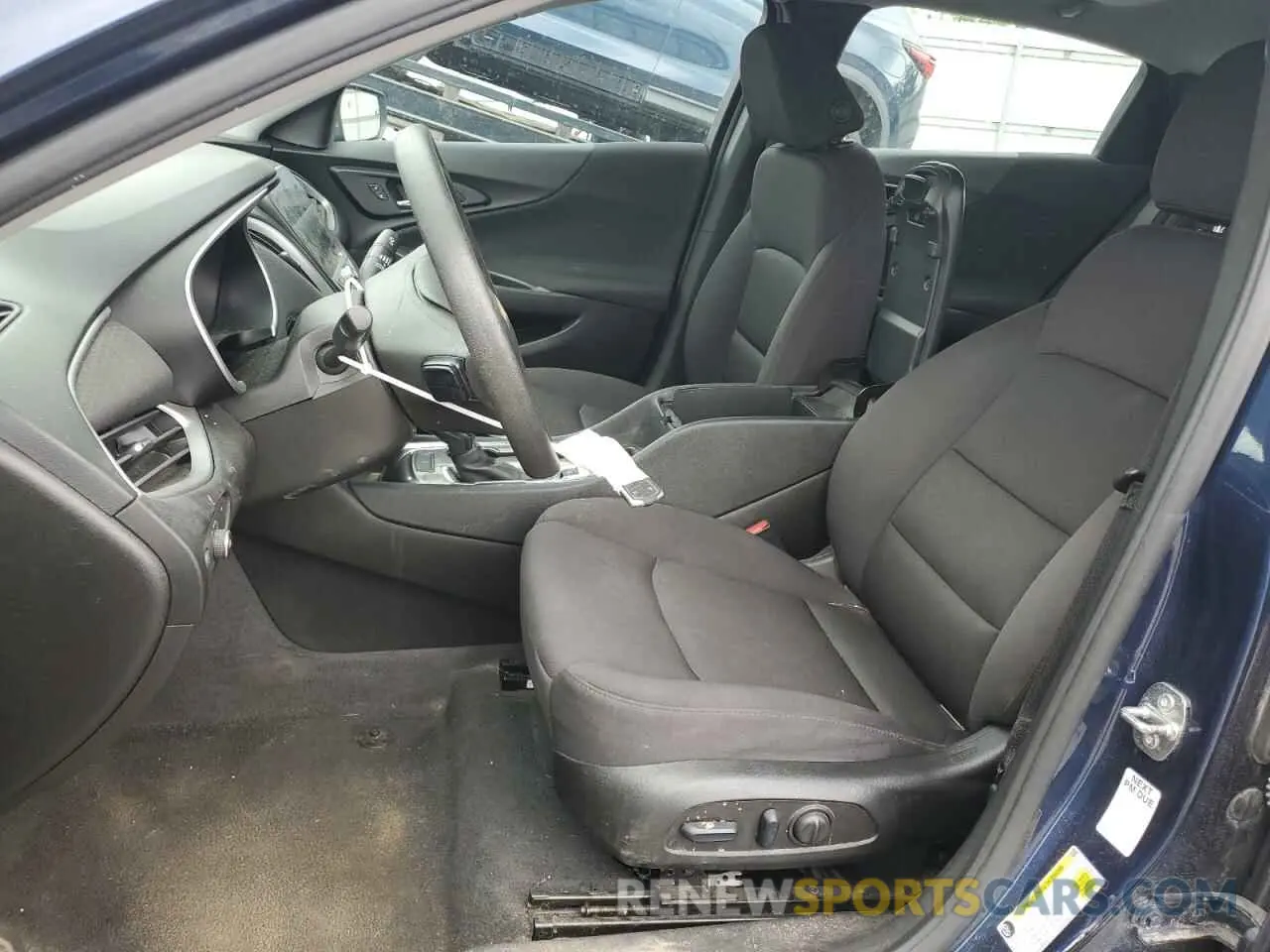 7 fotografías del automóvil dañado 1G1ZD5ST3NF169877 CHEVROLET MALIBU 2022