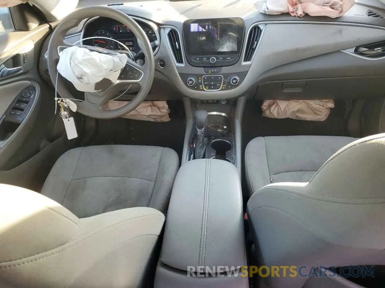 8 fotografías del automóvil dañado 1G1ZD5ST3NF175825 CHEVROLET MALIBU 2022