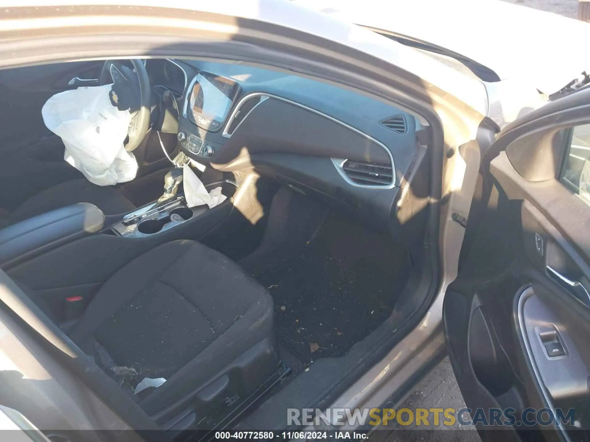 5 fotografías del automóvil dañado 1G1ZD5ST3NF201775 CHEVROLET MALIBU 2022