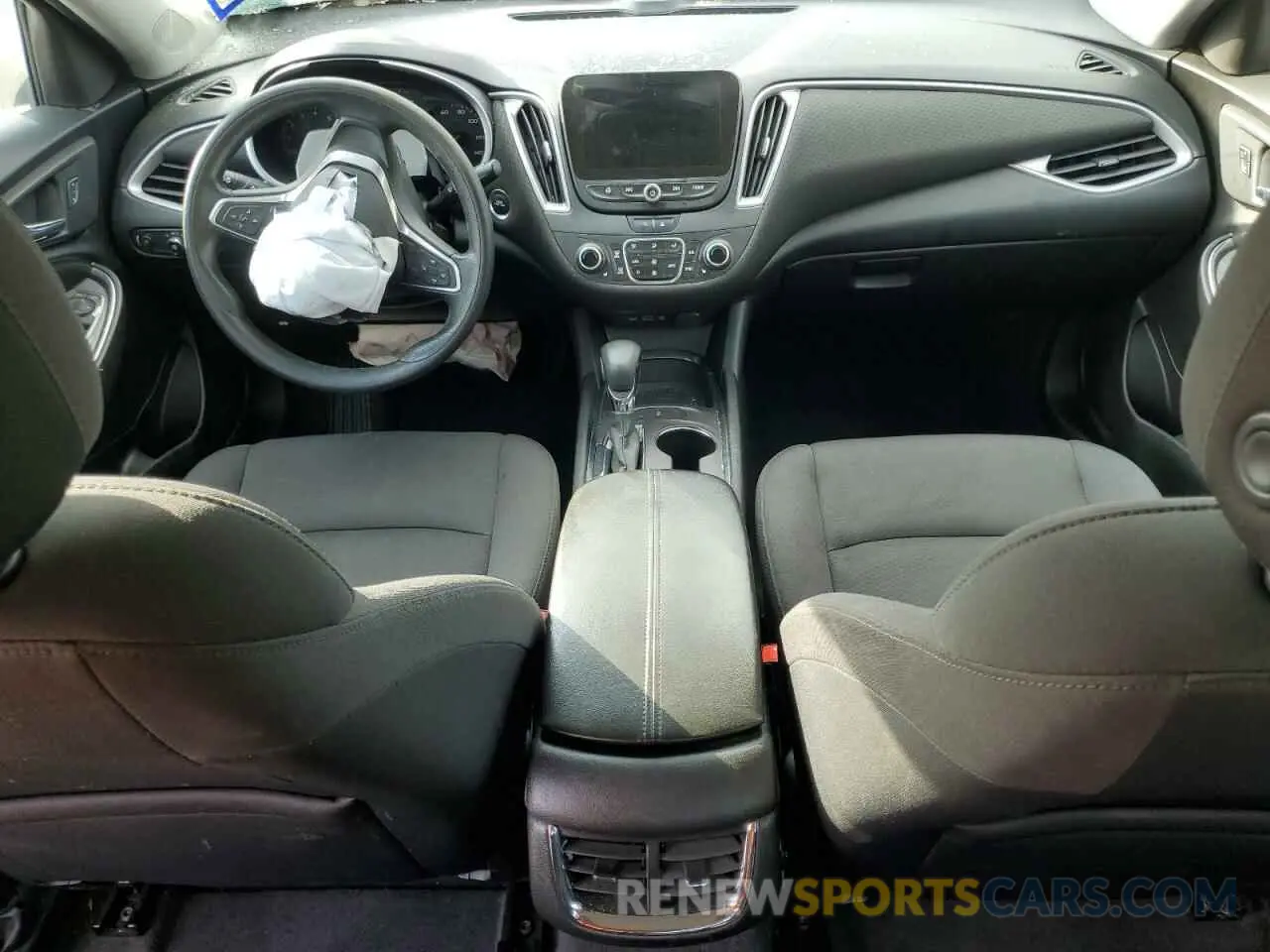 8 fotografías del automóvil dañado 1G1ZD5ST4NF121773 CHEVROLET MALIBU 2022