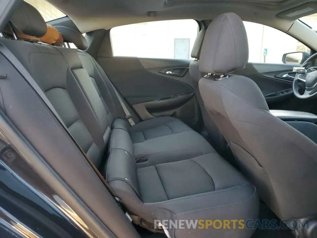 10 fotografías del automóvil dañado 1G1ZD5ST4NF127704 CHEVROLET MALIBU 2022