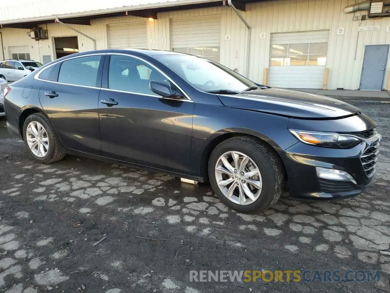 4 fotografías del automóvil dañado 1G1ZD5ST4NF127704 CHEVROLET MALIBU 2022