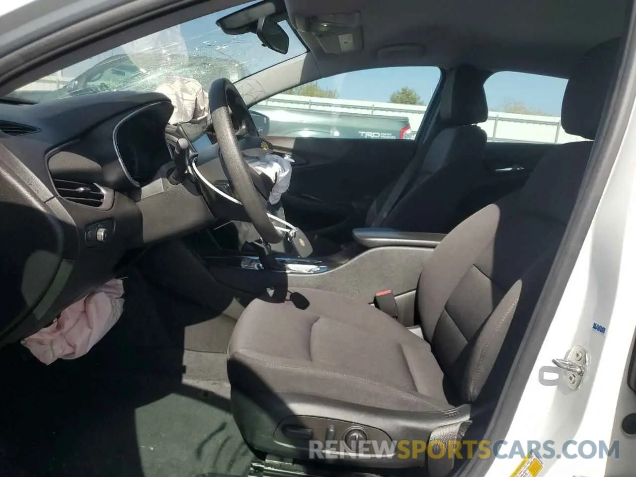7 fotografías del automóvil dañado 1G1ZD5ST4NF166261 CHEVROLET MALIBU 2022