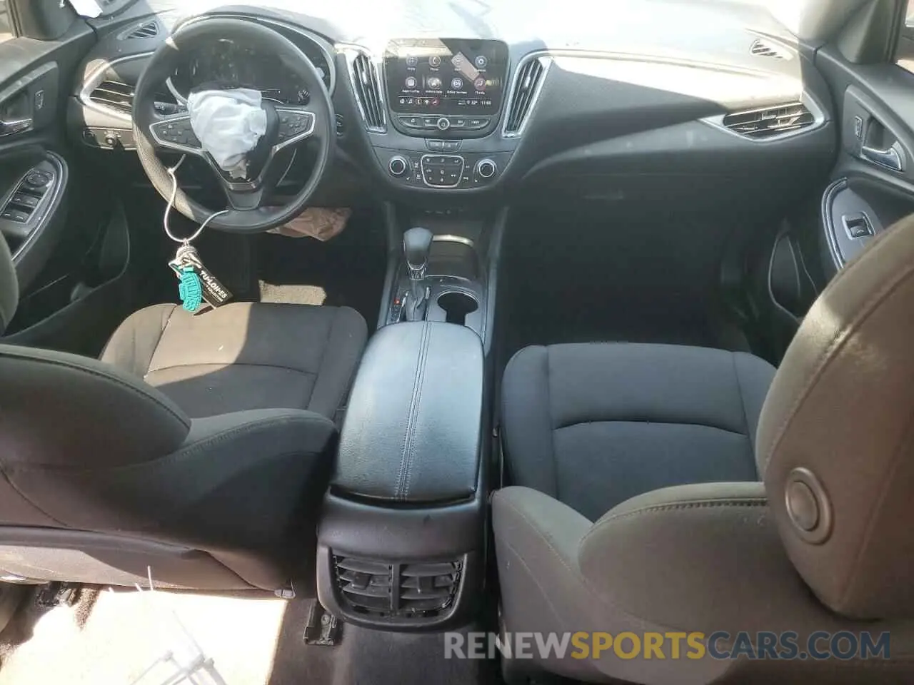 8 fotografías del automóvil dañado 1G1ZD5ST5NF125721 CHEVROLET MALIBU 2022