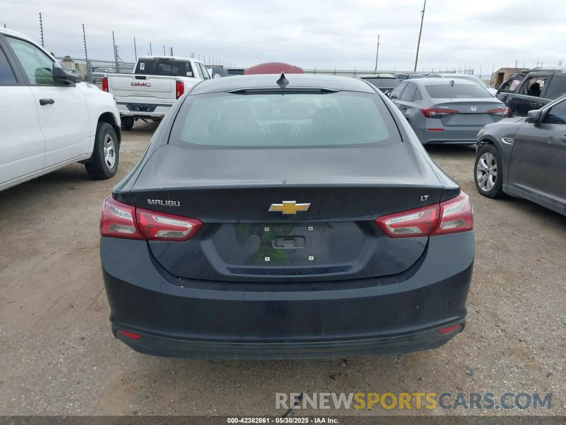 16 fotografías del automóvil dañado 1G1ZD5ST5NF130109 CHEVROLET MALIBU 2022