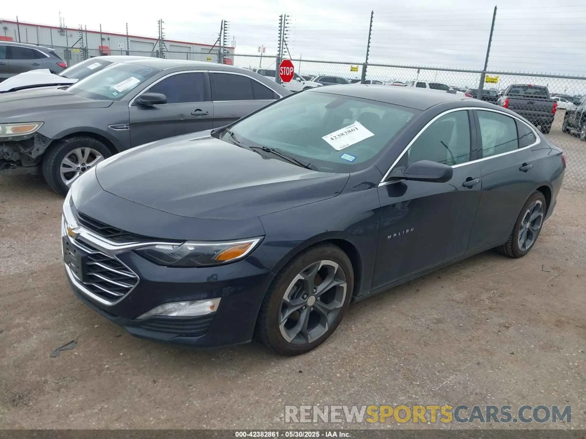 2 fotografías del automóvil dañado 1G1ZD5ST5NF130109 CHEVROLET MALIBU 2022