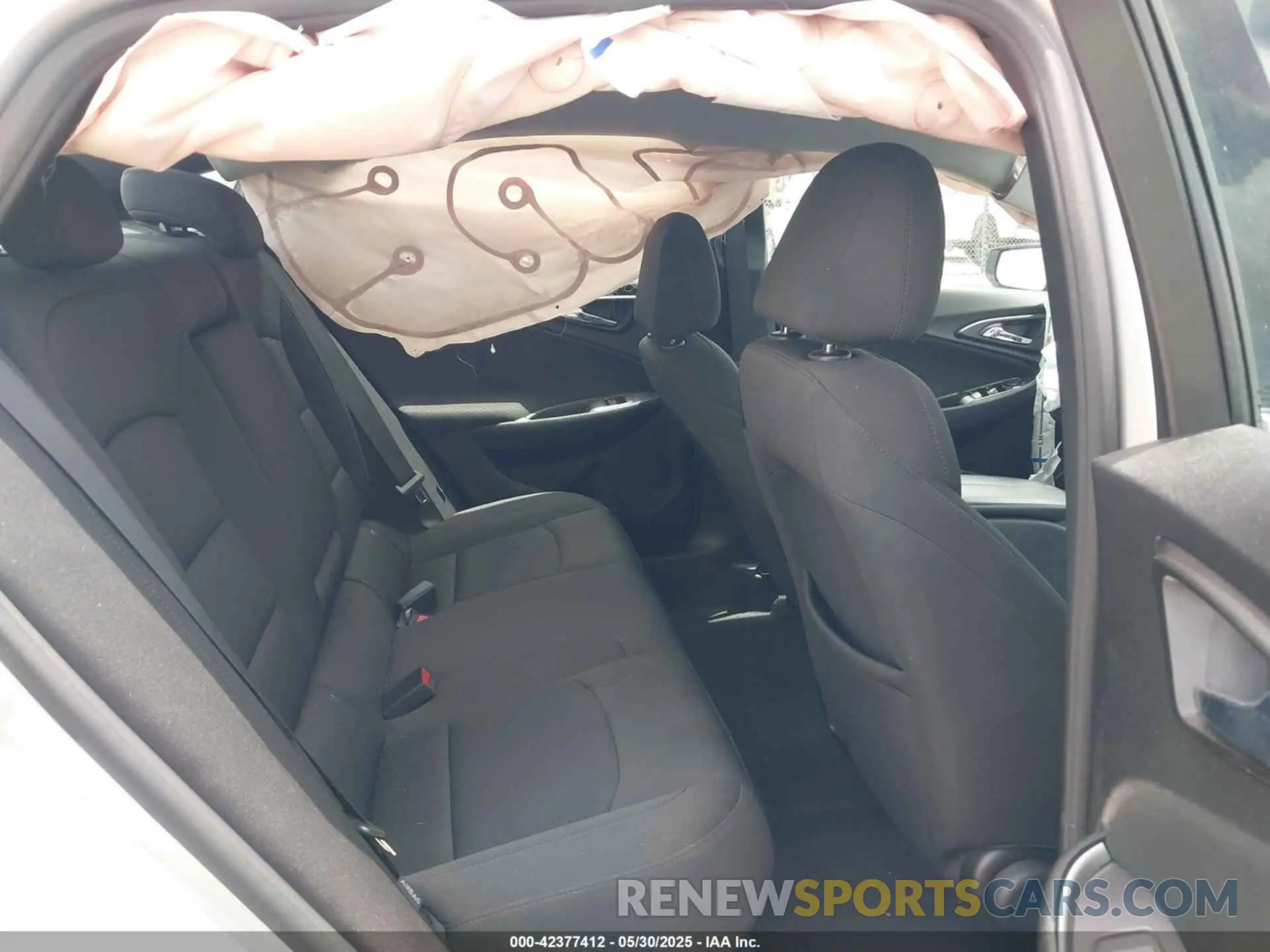 8 fotografías del automóvil dañado 1G1ZD5ST5NF173719 CHEVROLET MALIBU 2022