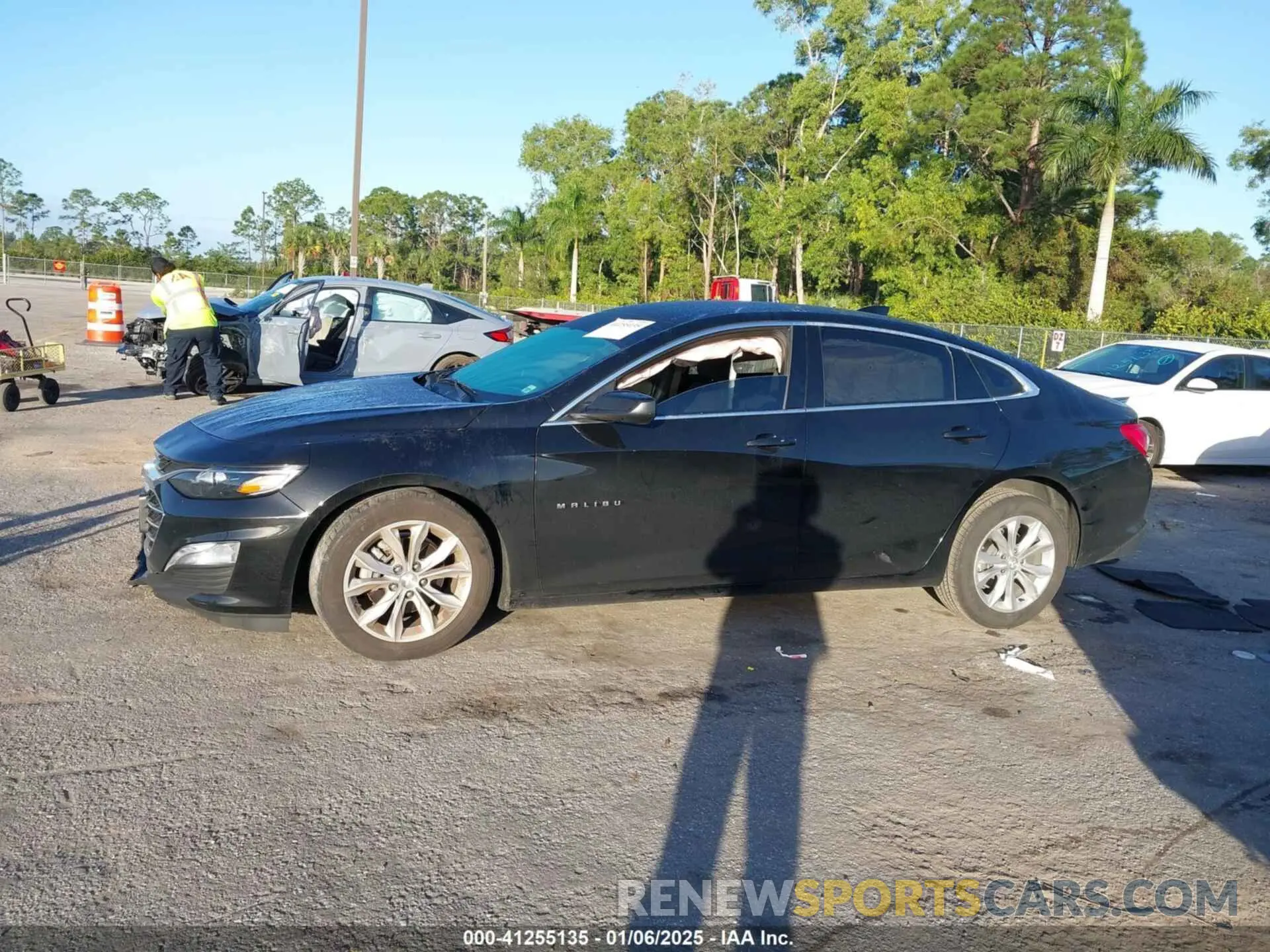 14 fotografías del automóvil dañado 1G1ZD5ST6NF179934 CHEVROLET MALIBU 2022