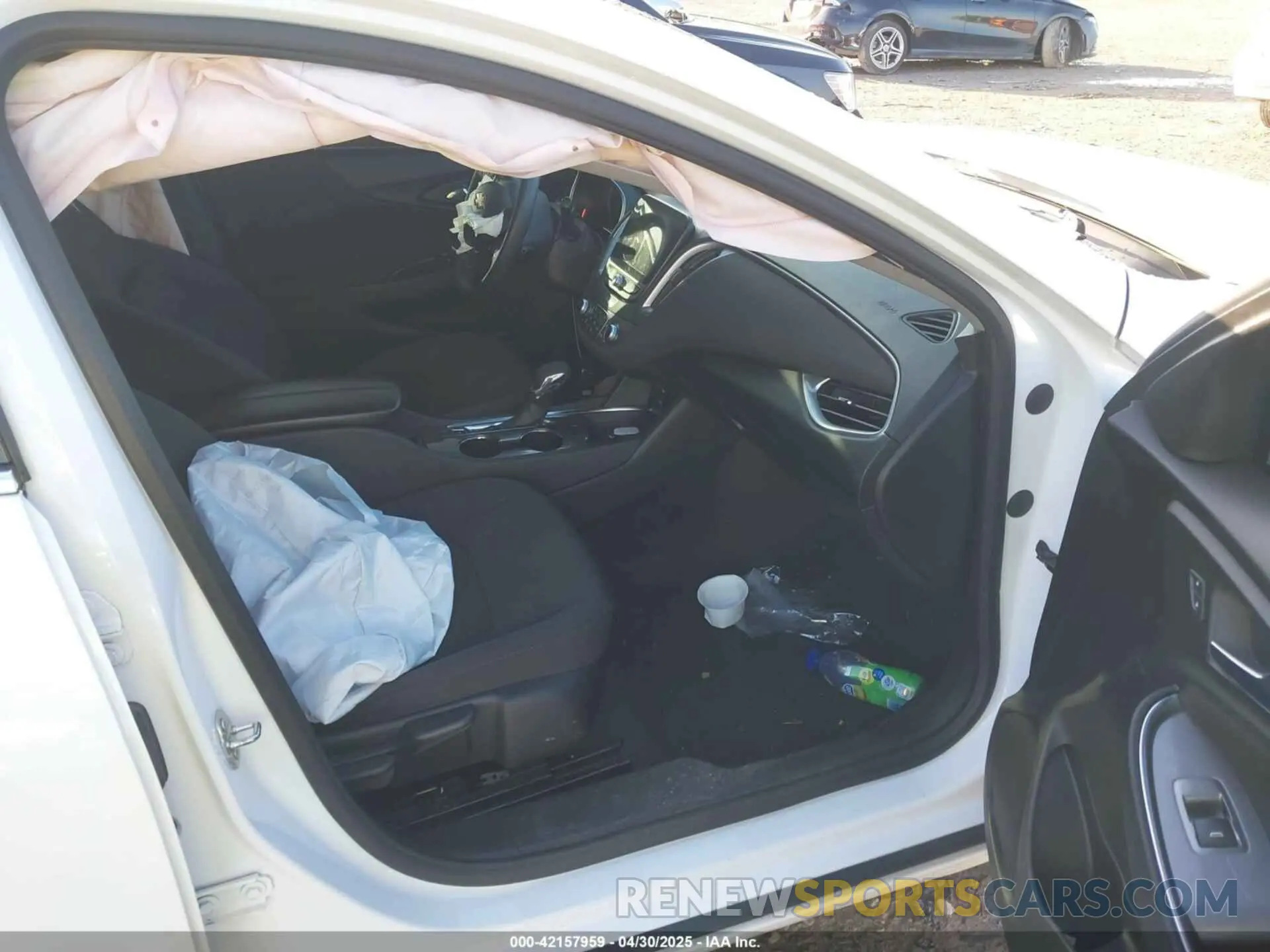 5 fotografías del automóvil dañado 1G1ZD5ST7NF115966 CHEVROLET MALIBU 2022