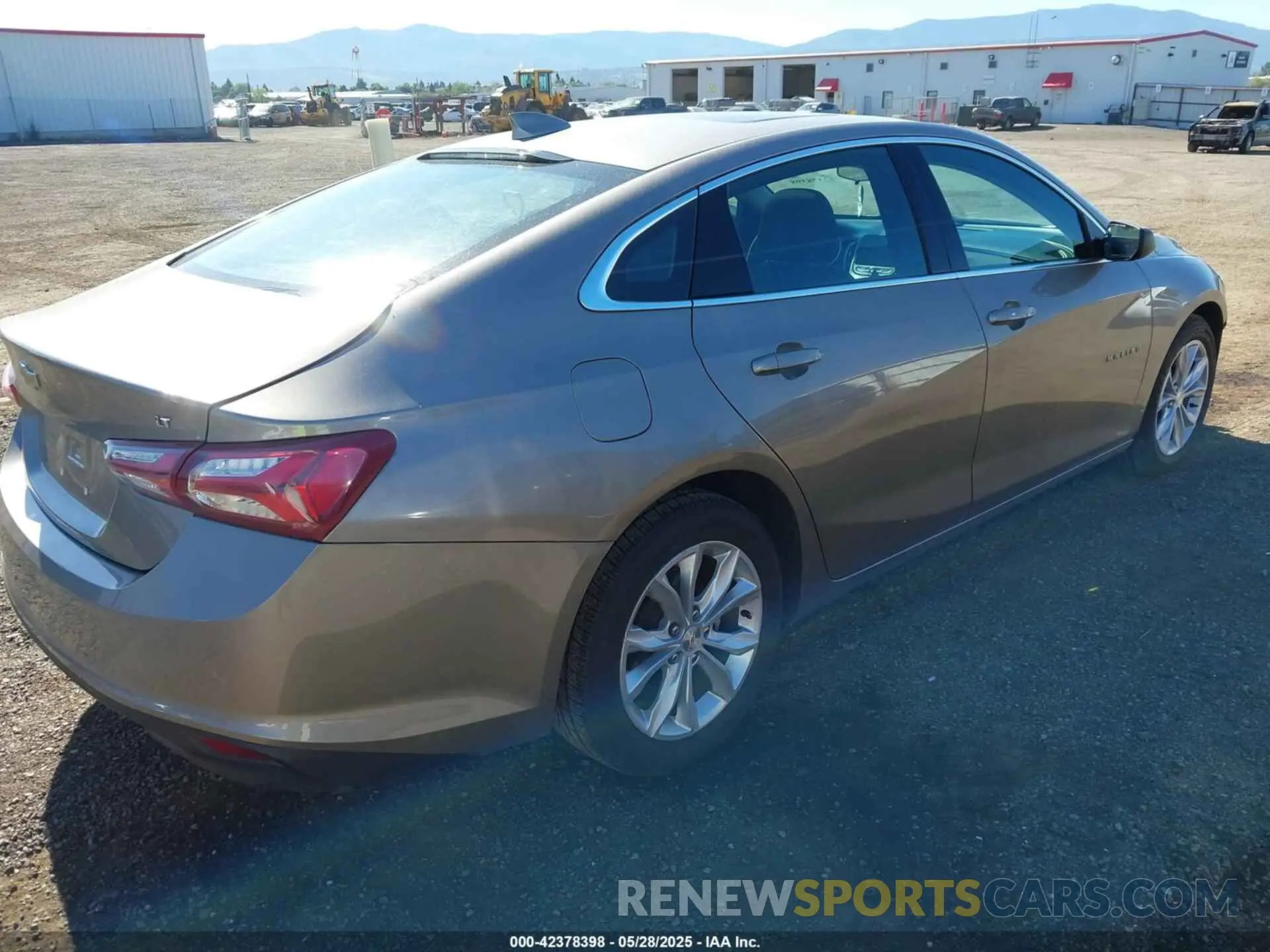 4 fotografías del automóvil dañado 1G1ZD5ST7NF116129 CHEVROLET MALIBU 2022