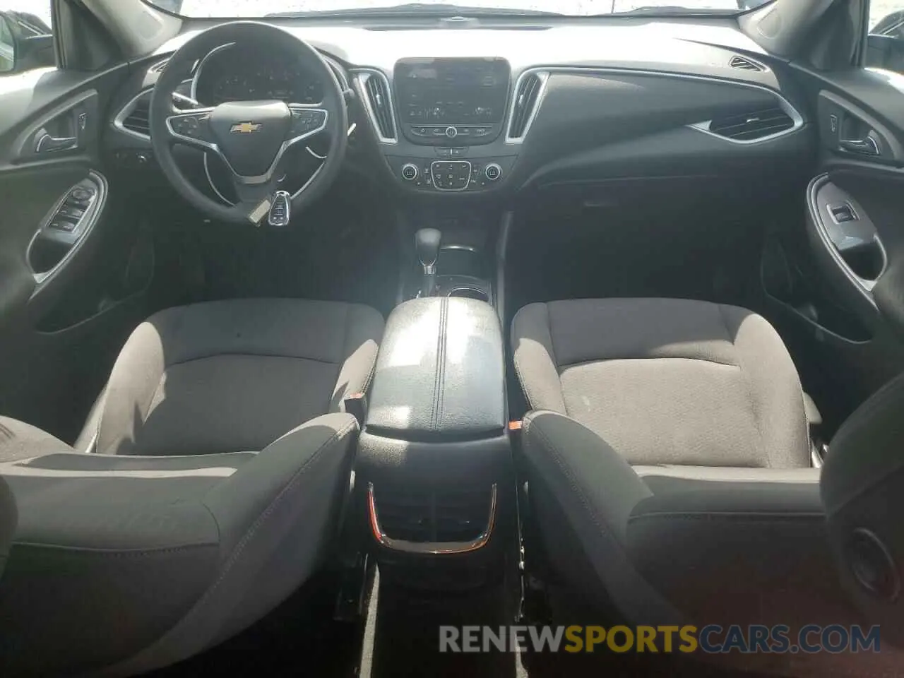 8 fotografías del automóvil dañado 1G1ZD5ST7NF158705 CHEVROLET MALIBU 2022