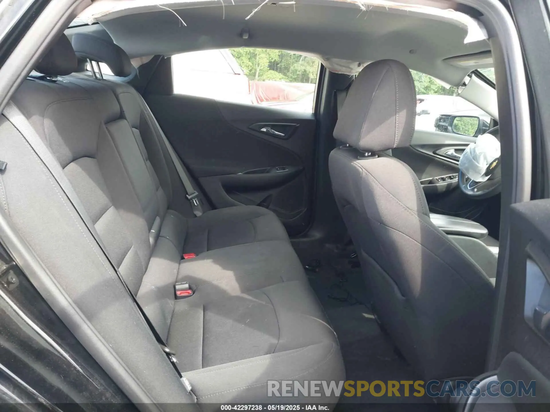 8 fotografías del automóvil dañado 1G1ZD5ST7NF163161 CHEVROLET MALIBU 2022