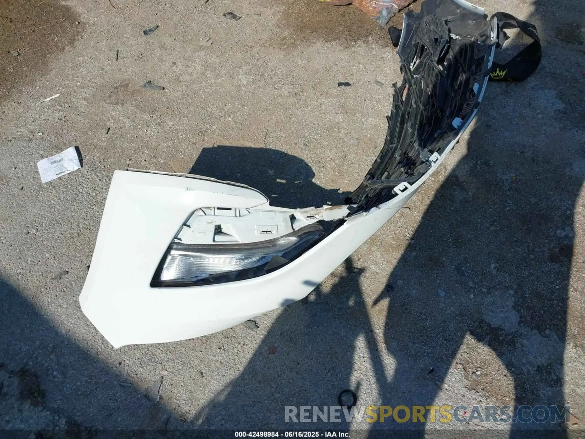 12 fotografías del automóvil dañado 1G1ZD5ST8NF133084 CHEVROLET MALIBU 2022
