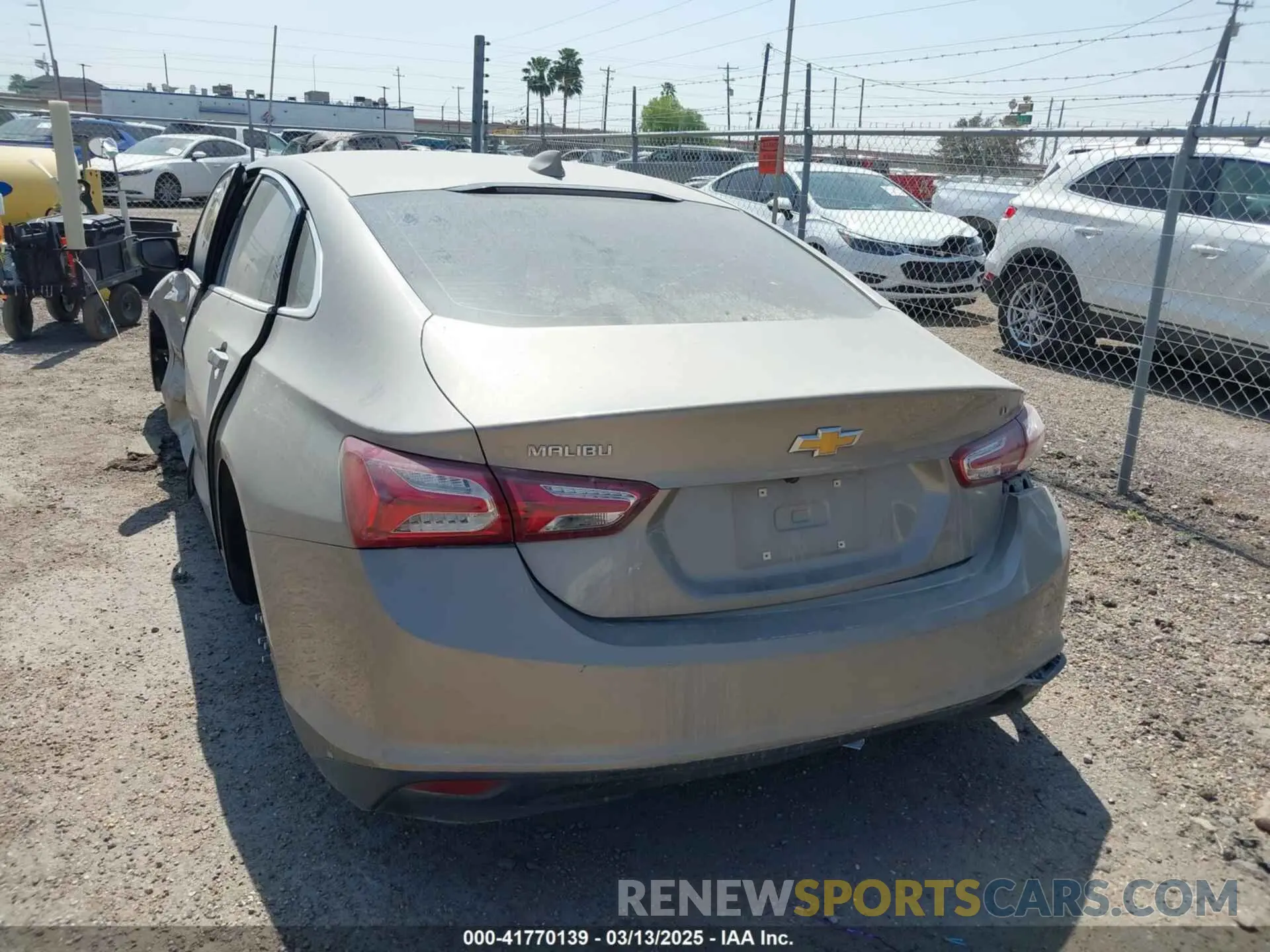 3 fotografías del automóvil dañado 1G1ZD5ST8NF141153 CHEVROLET MALIBU 2022