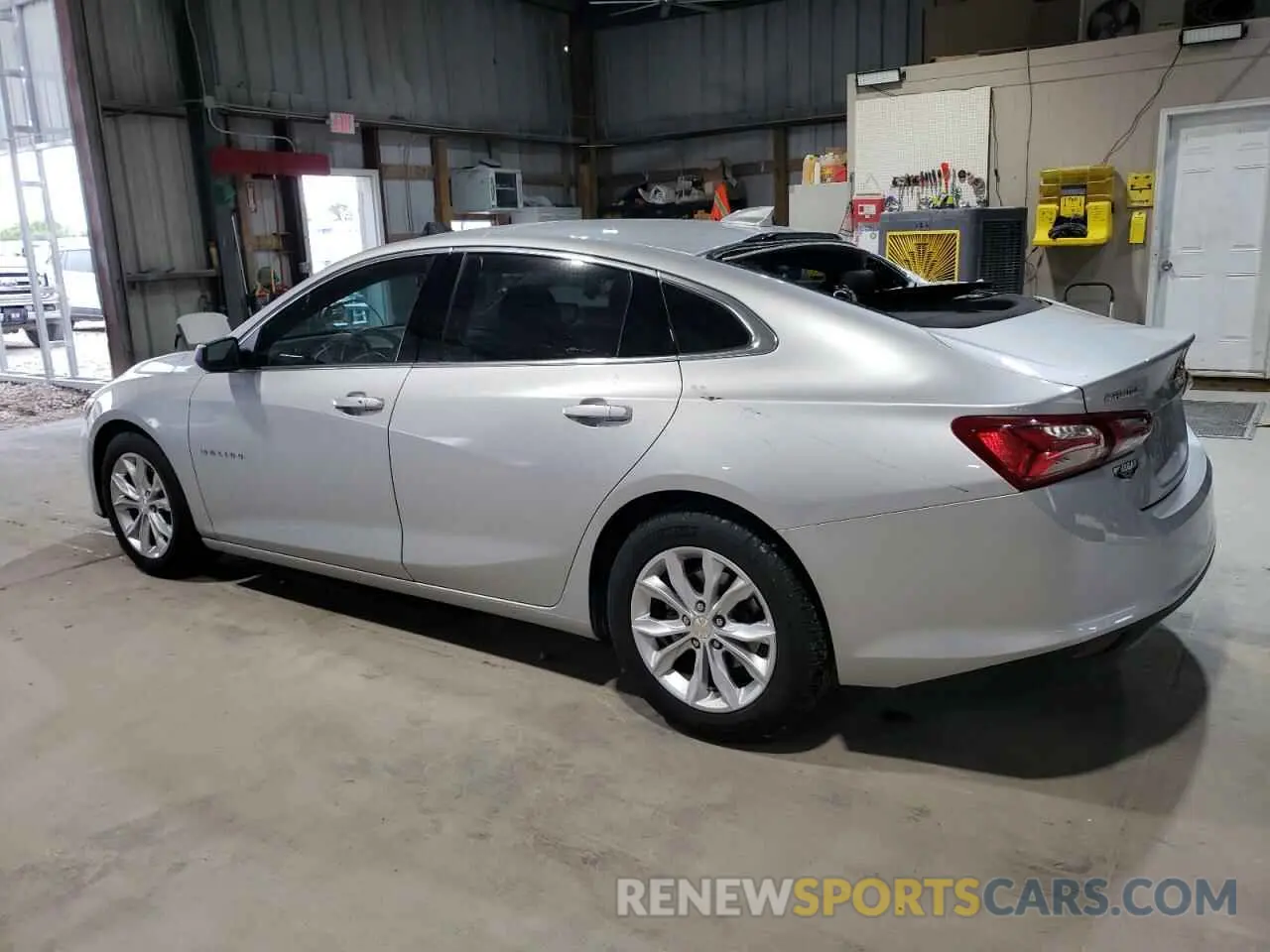 2 fotografías del automóvil dañado 1G1ZD5ST8NF147695 CHEVROLET MALIBU 2022