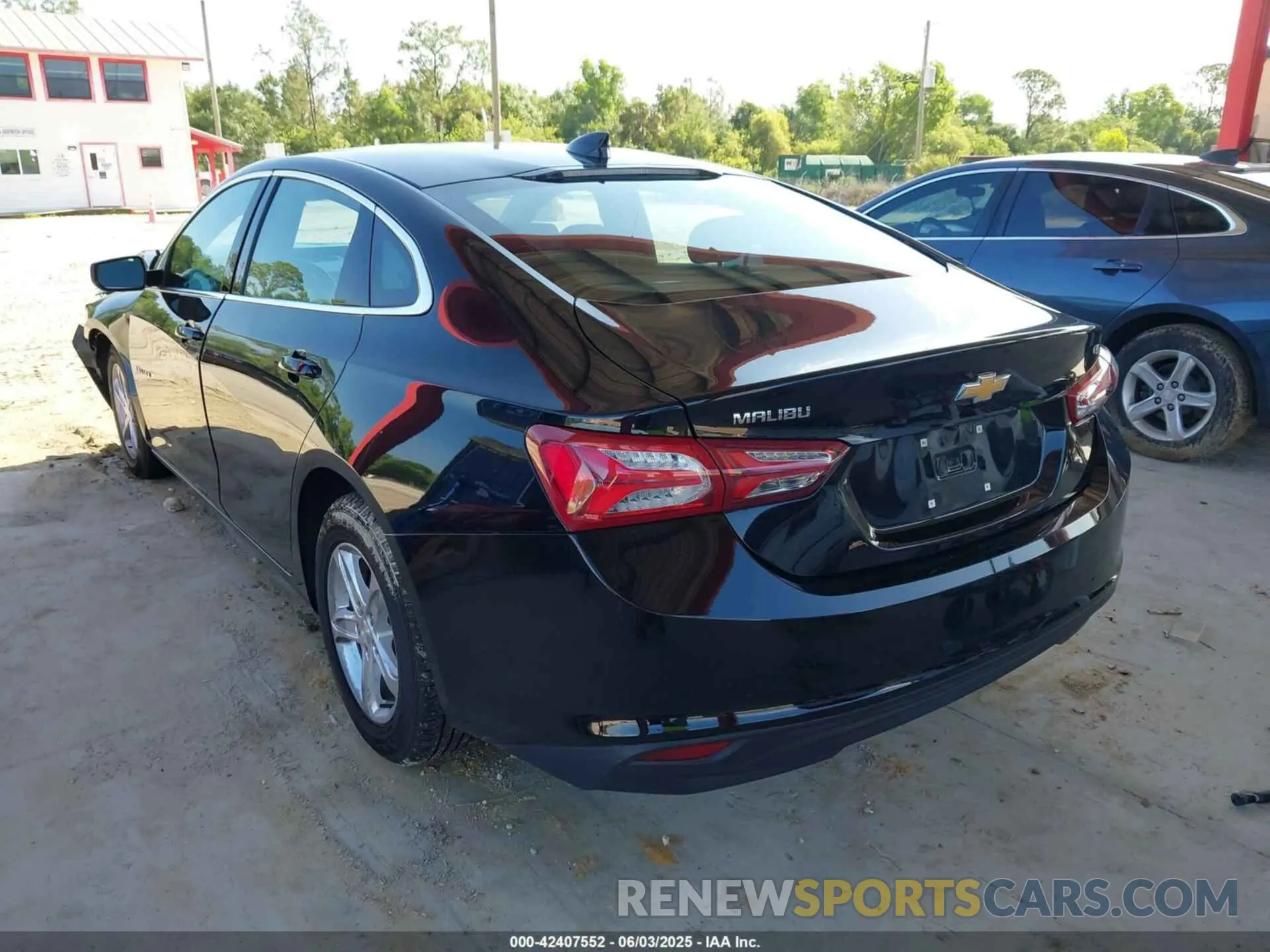 3 fotografías del automóvil dañado 1G1ZD5ST8NF173651 CHEVROLET MALIBU 2022