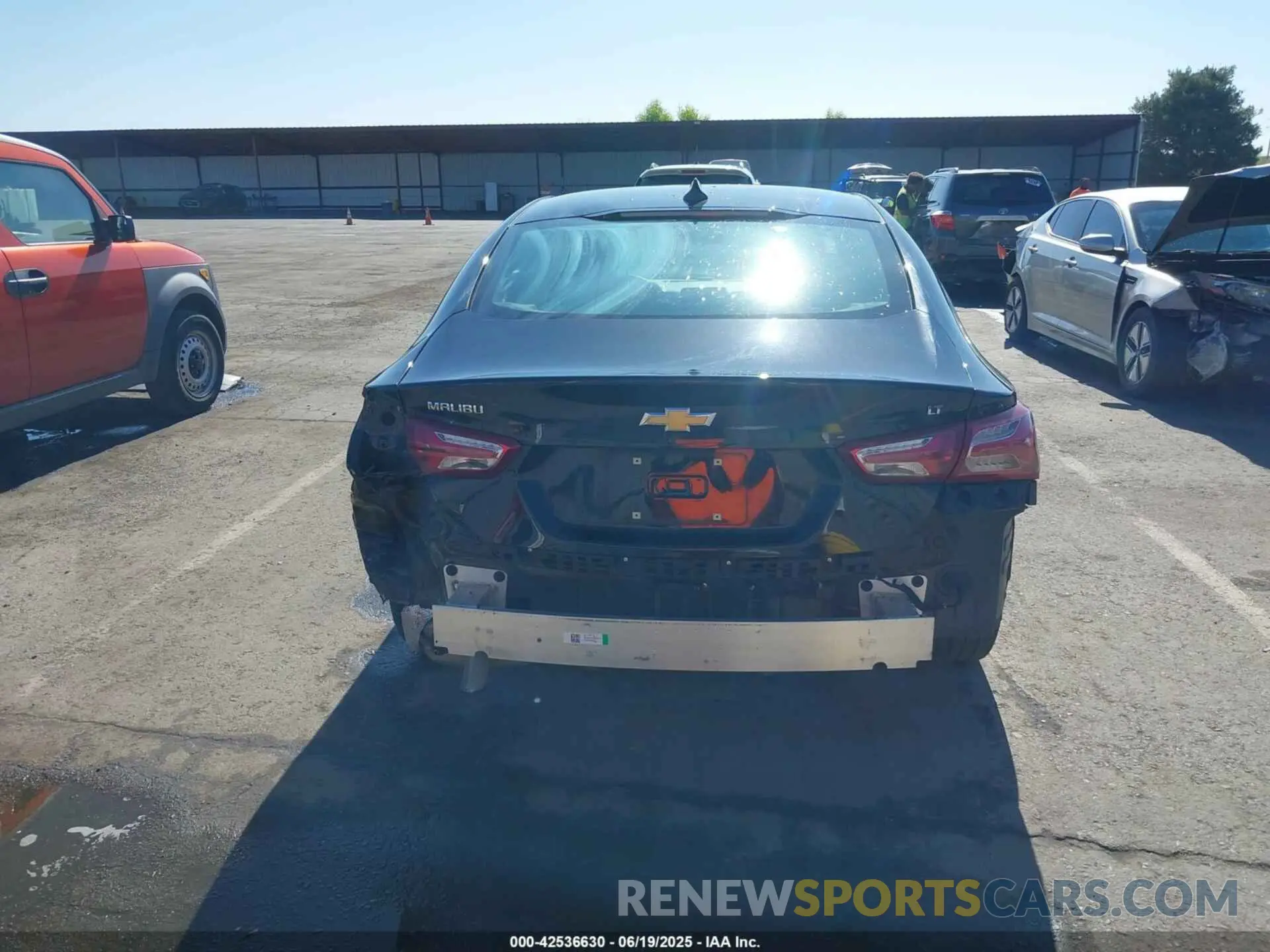 17 fotografías del automóvil dañado 1G1ZD5ST8NF200623 CHEVROLET MALIBU 2022