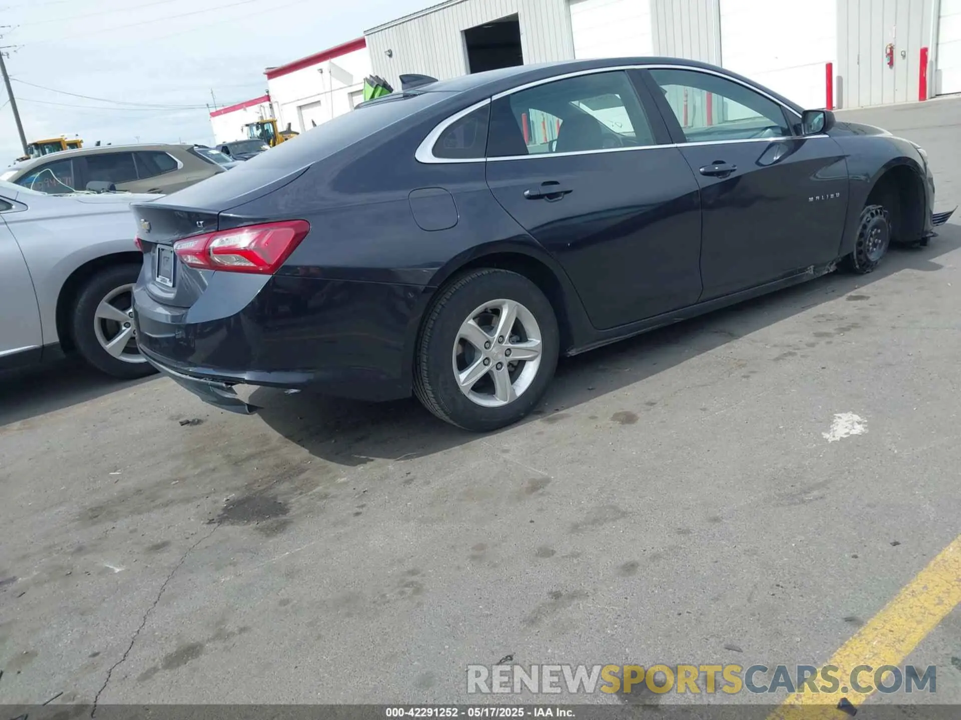 4 fotografías del automóvil dañado 1G1ZD5ST9NF134311 CHEVROLET MALIBU 2022