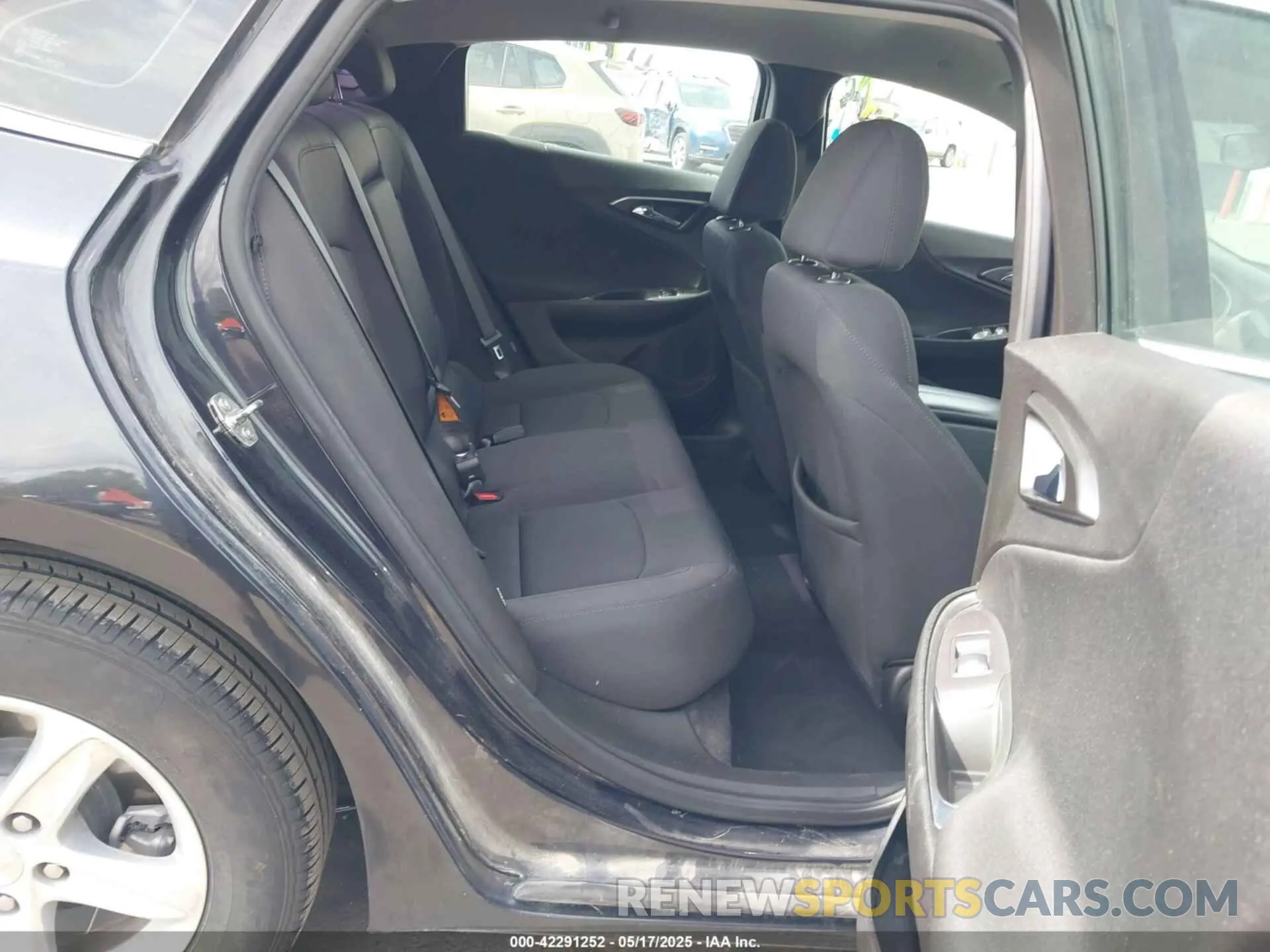 8 fotografías del automóvil dañado 1G1ZD5ST9NF134311 CHEVROLET MALIBU 2022