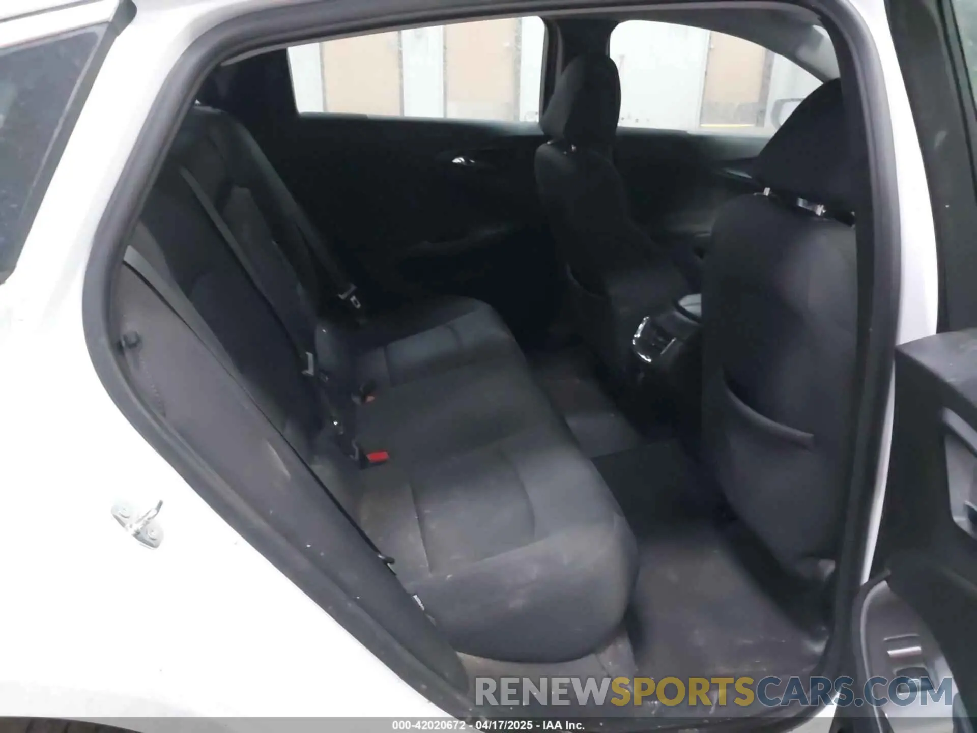 8 fotografías del automóvil dañado 1G1ZD5ST9NF160990 CHEVROLET MALIBU 2022