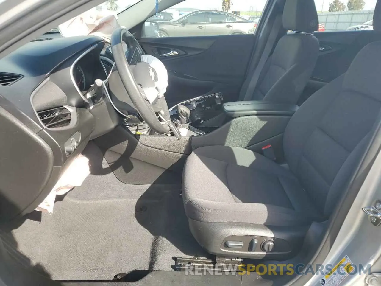 7 fotografías del automóvil dañado 1G1ZD5ST9NF174145 CHEVROLET MALIBU 2022