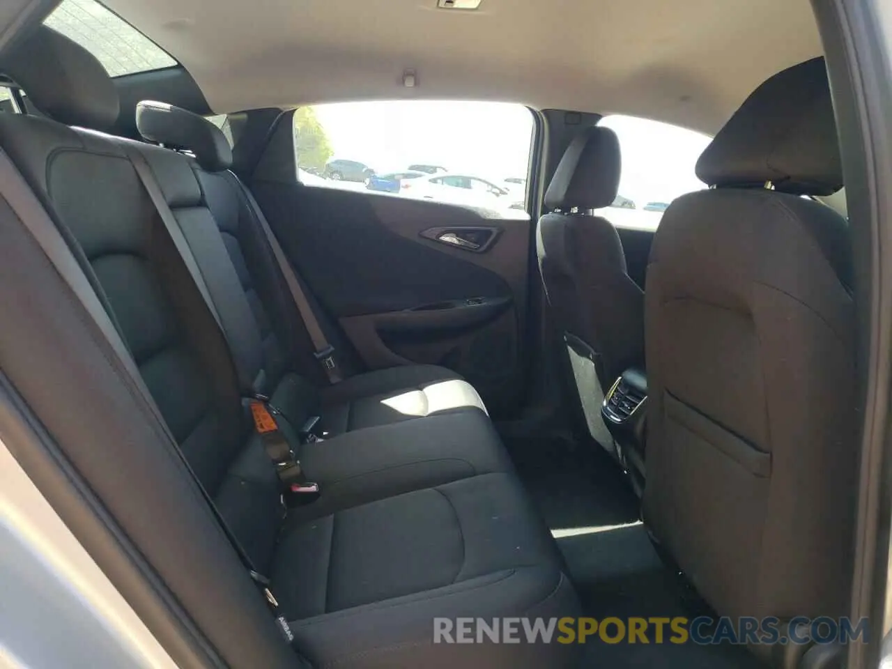 11 fotografías del automóvil dañado 1G1ZD5STXNF126010 CHEVROLET MALIBU 2022