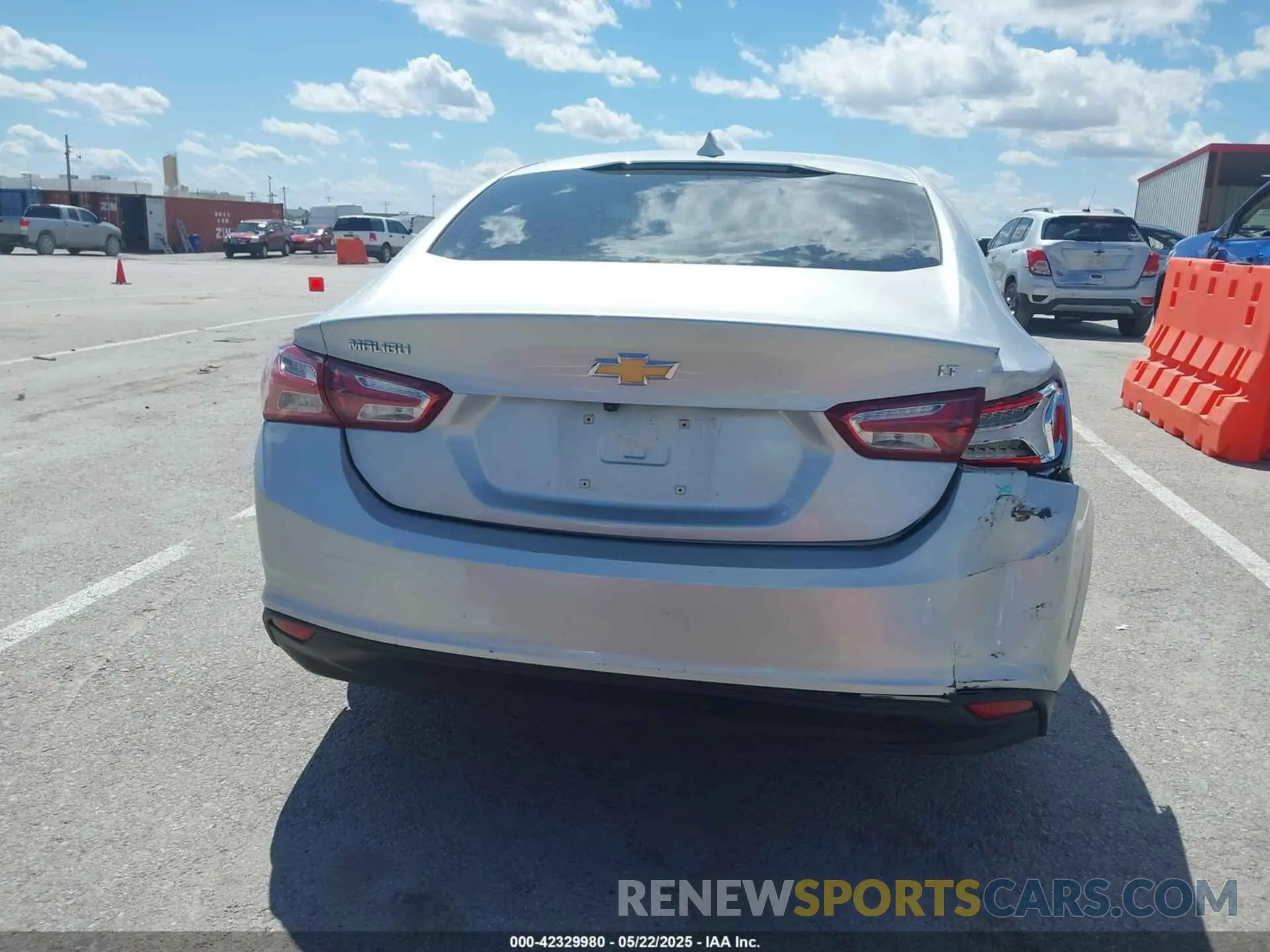 16 fotografías del automóvil dañado 1G1ZD5STXNF126444 CHEVROLET MALIBU 2022