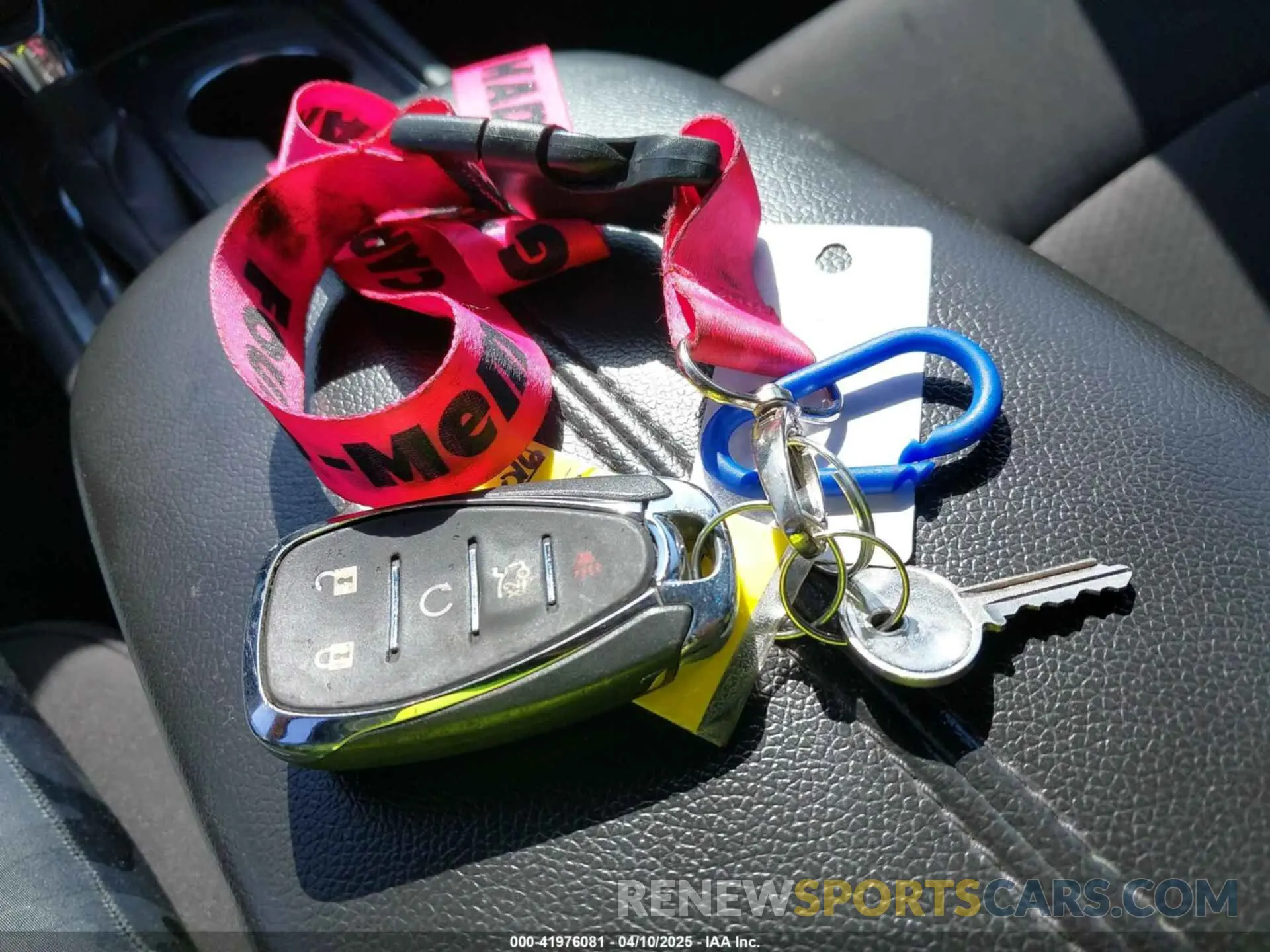11 fotografías del automóvil dañado 1G1ZD5STXNF150016 CHEVROLET MALIBU 2022