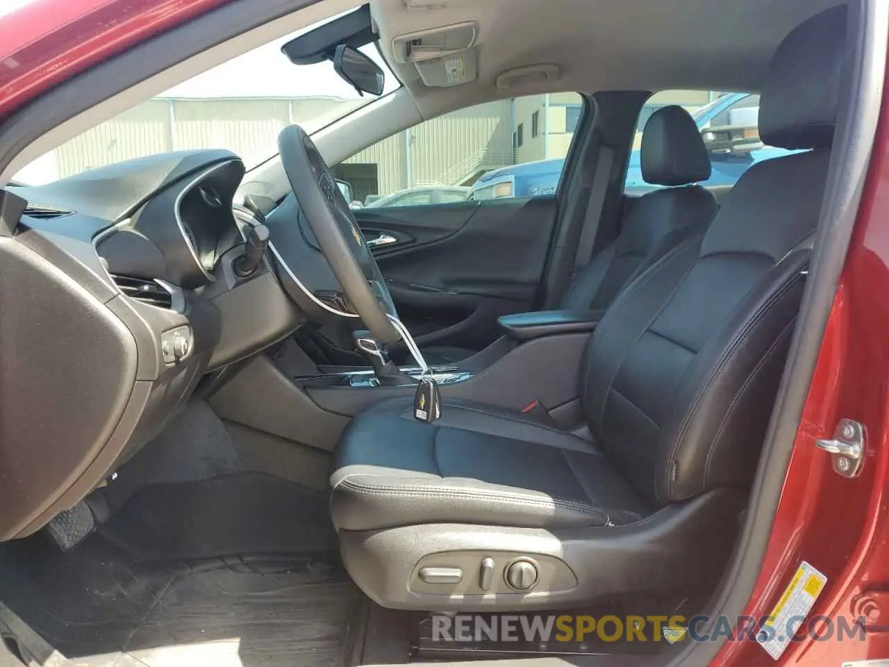 7 fotografías del automóvil dañado 1G1ZD5STXNF153885 CHEVROLET MALIBU 2022