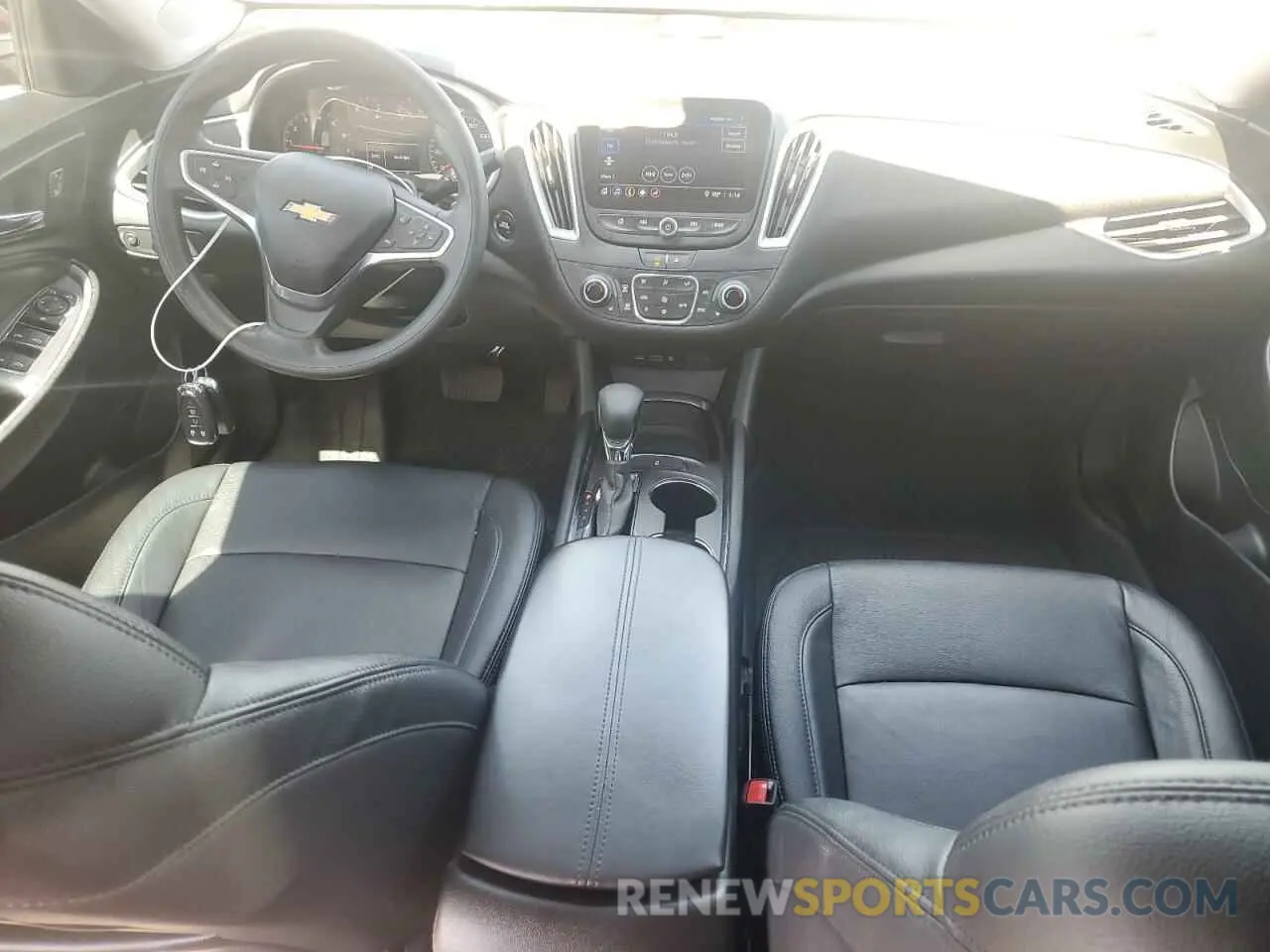8 fotografías del automóvil dañado 1G1ZD5STXNF153885 CHEVROLET MALIBU 2022
