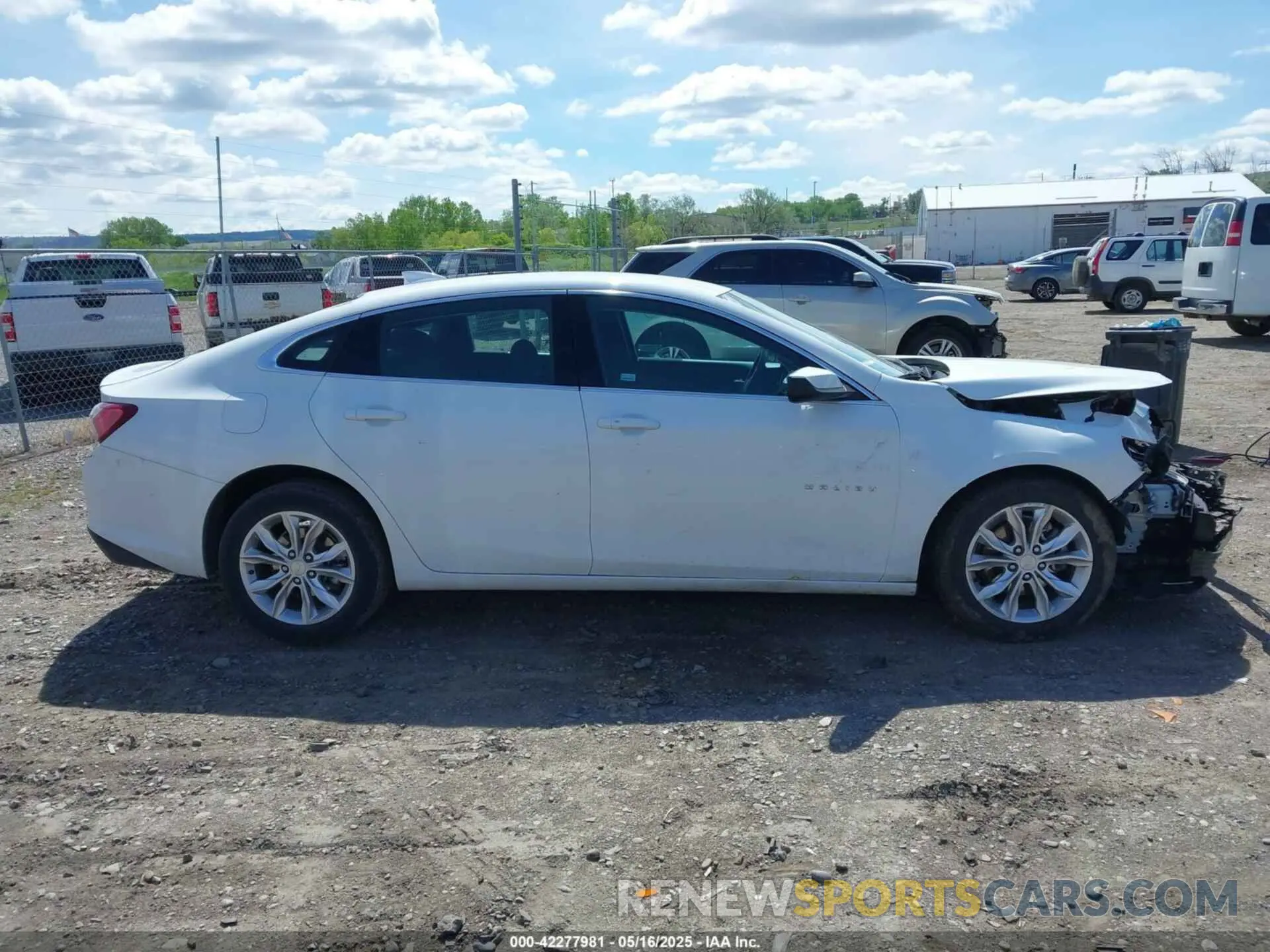 13 fotografías del automóvil dañado 1G1ZD5STXNF163011 CHEVROLET MALIBU 2022