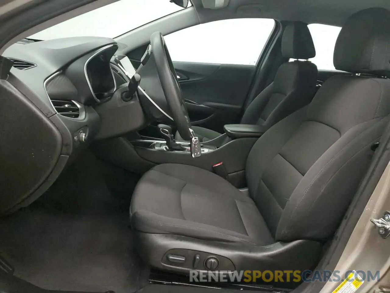 7 fotografías del automóvil dañado 1G1ZD5STXNF165860 CHEVROLET MALIBU 2022