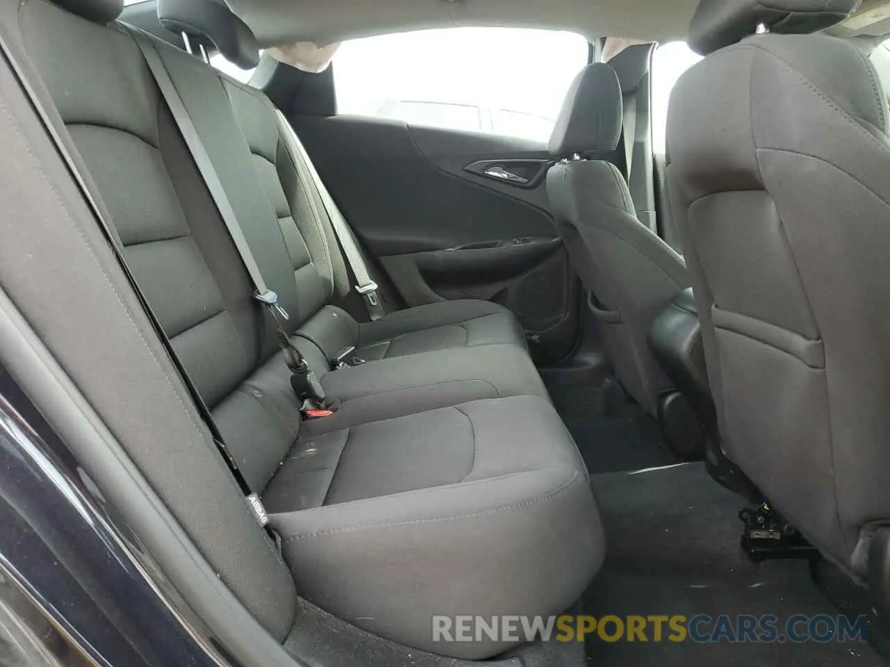 10 fotografías del automóvil dañado 1G1ZG5ST1NF198673 CHEVROLET MALIBU 2022
