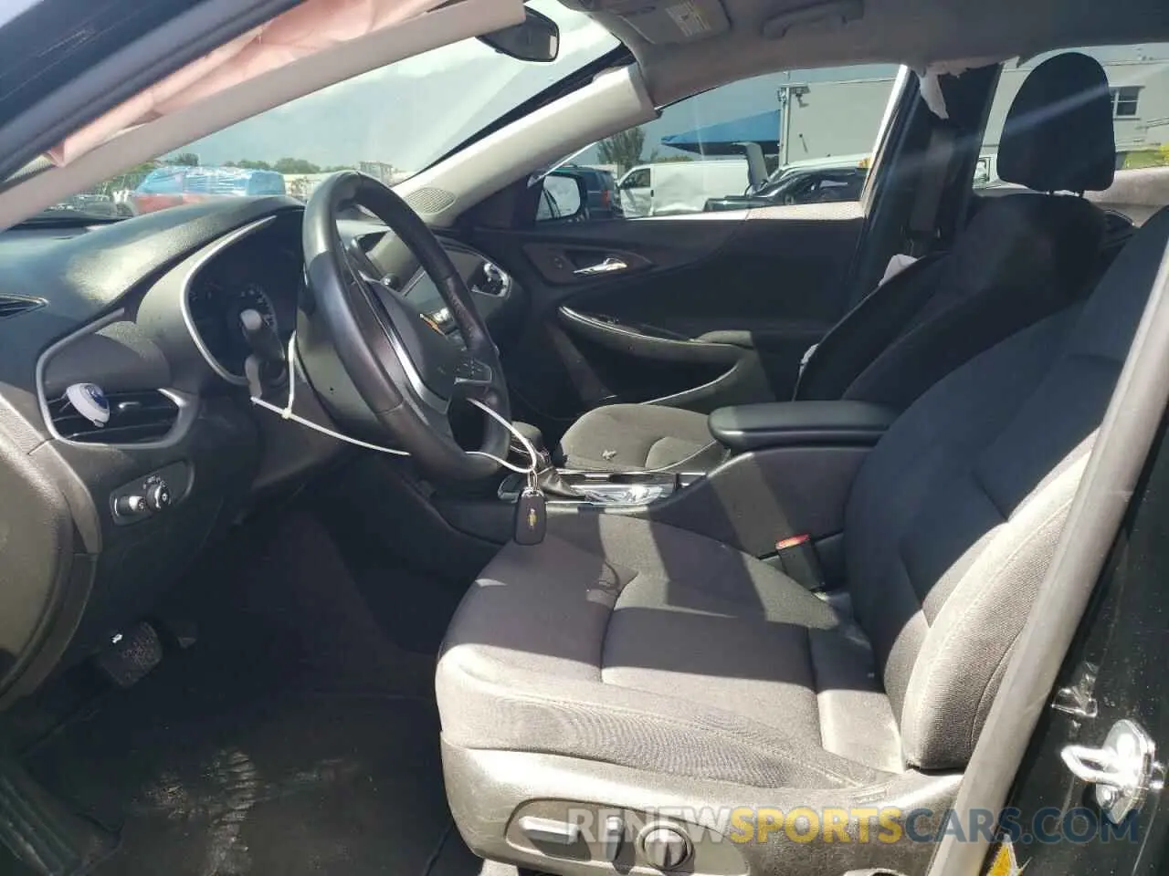 7 fotografías del automóvil dañado 1G1ZG5ST2NF205808 CHEVROLET MALIBU 2022