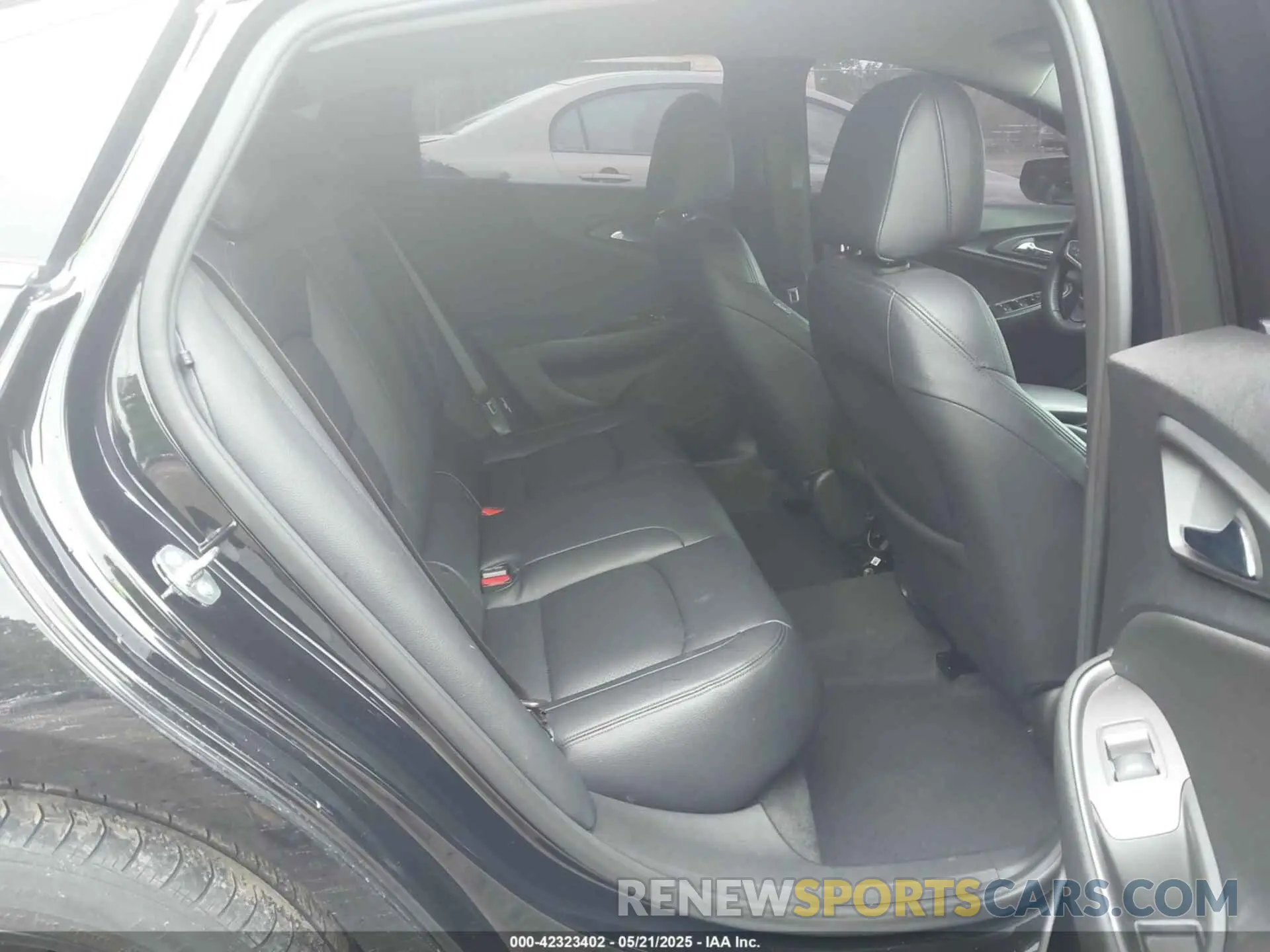 8 fotografías del automóvil dañado 1G1ZG5ST2NF214928 CHEVROLET MALIBU 2022